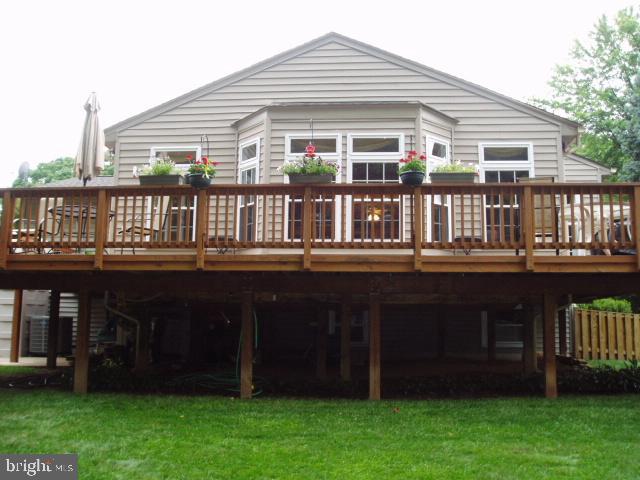 LAKEWOOD HILLS - Residential