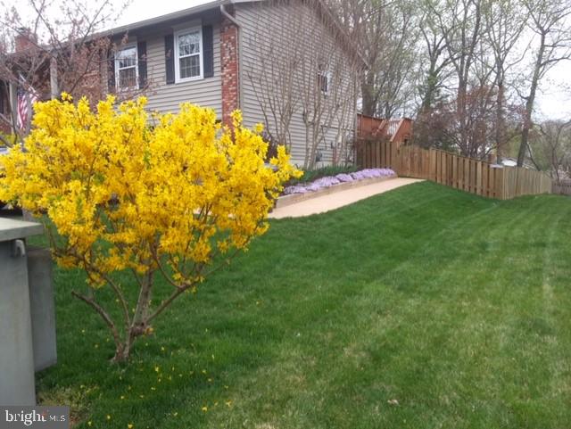 LAKEWOOD HILLS - Residential