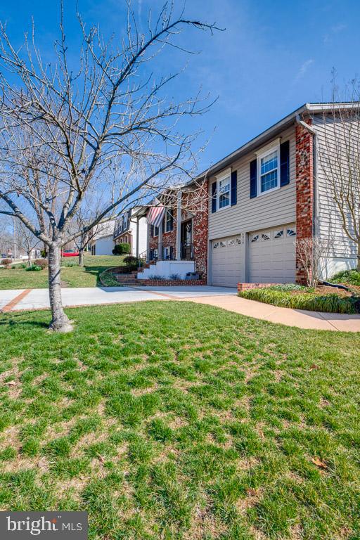 LAKEWOOD HILLS - Residential