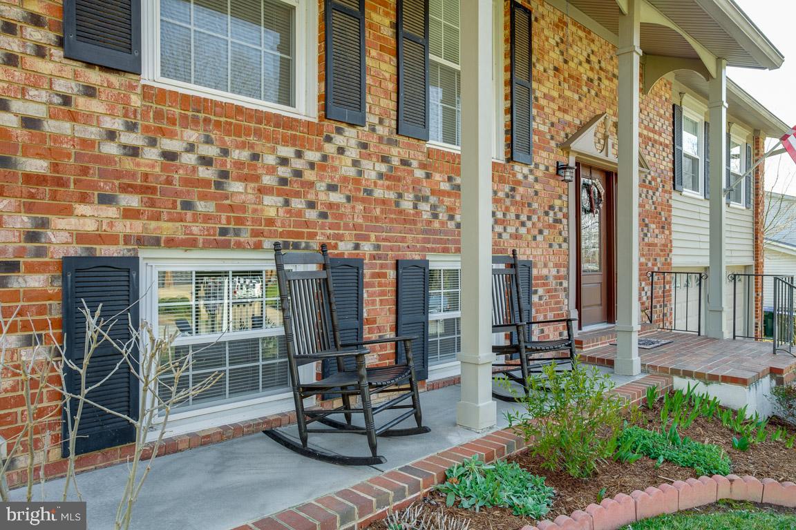 LAKEWOOD HILLS - Residential