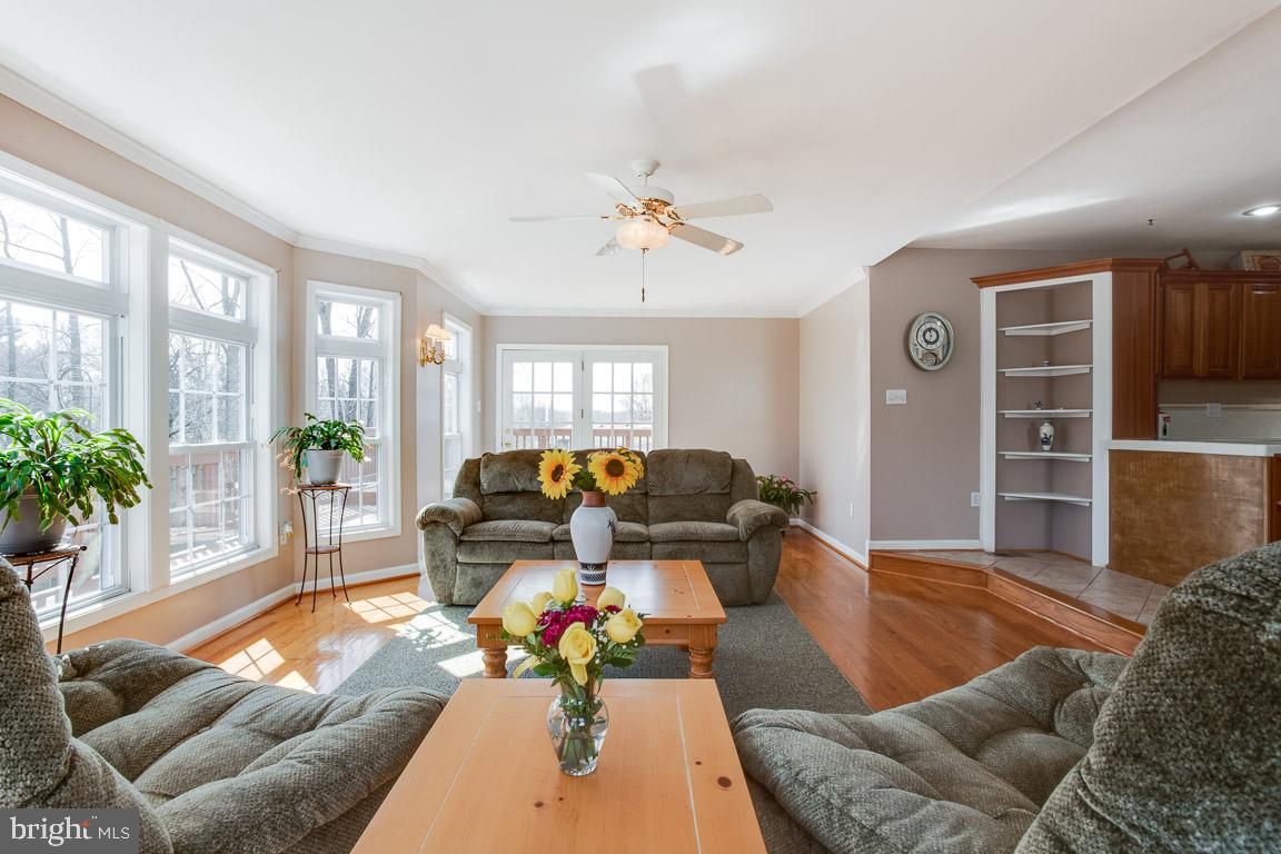 LAKEWOOD HILLS - Residential