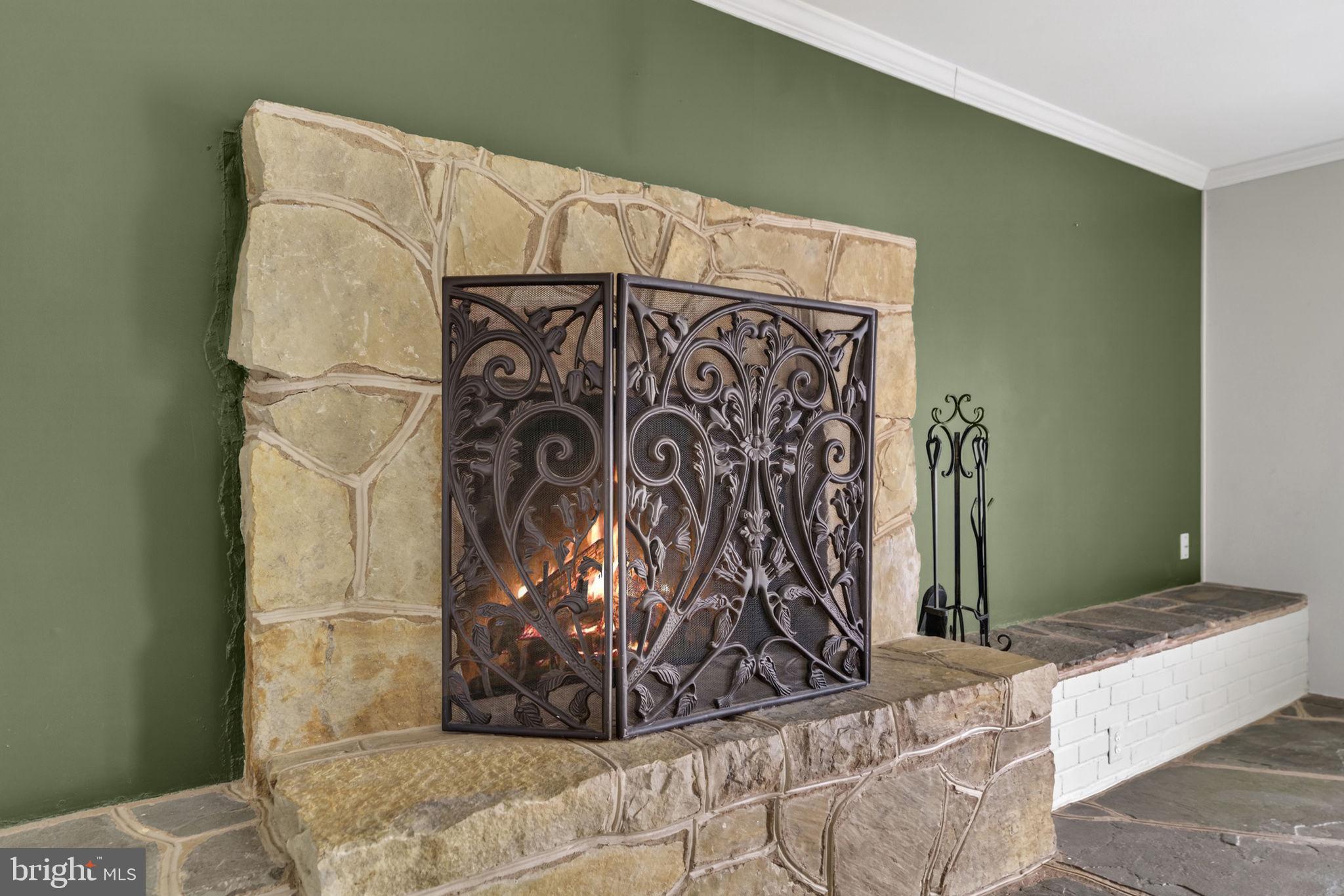 BULL RUN MOUNTAIN - Residential