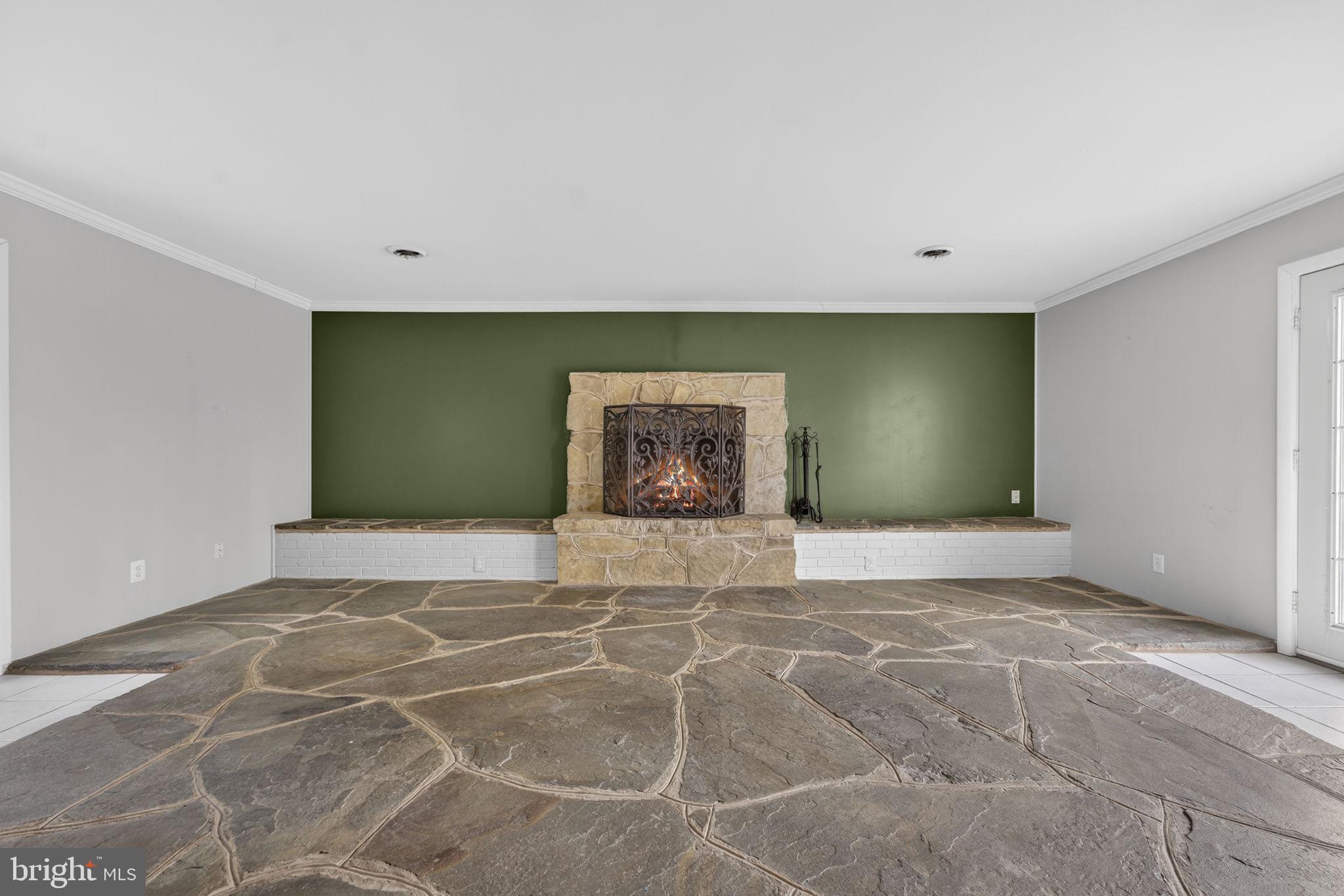 BULL RUN MOUNTAIN - Residential