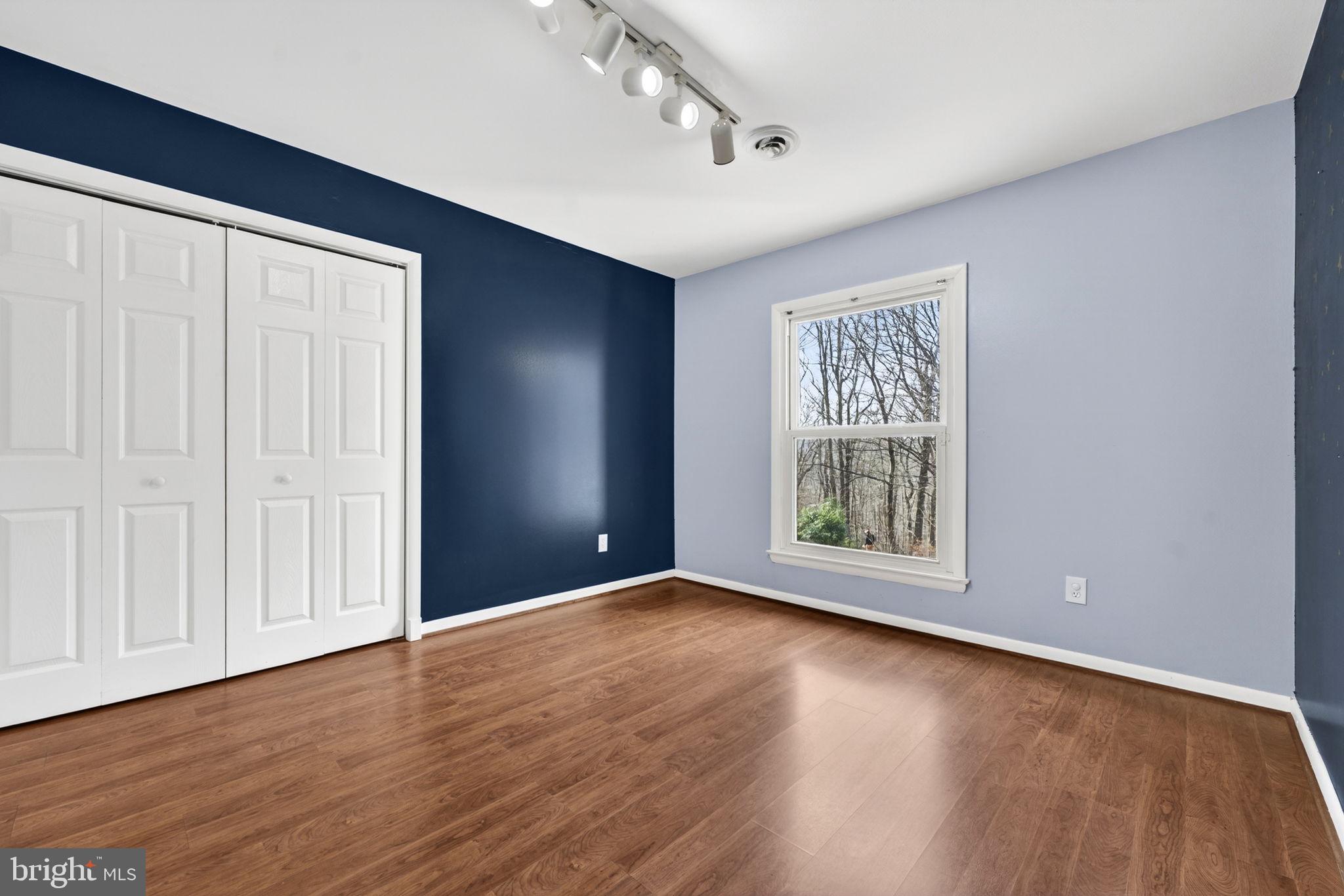 BULL RUN MOUNTAIN - Residential