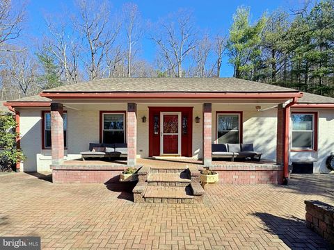 4119 BULL RUN MOUNTAIN ROAD THE PLAINS VA 20198