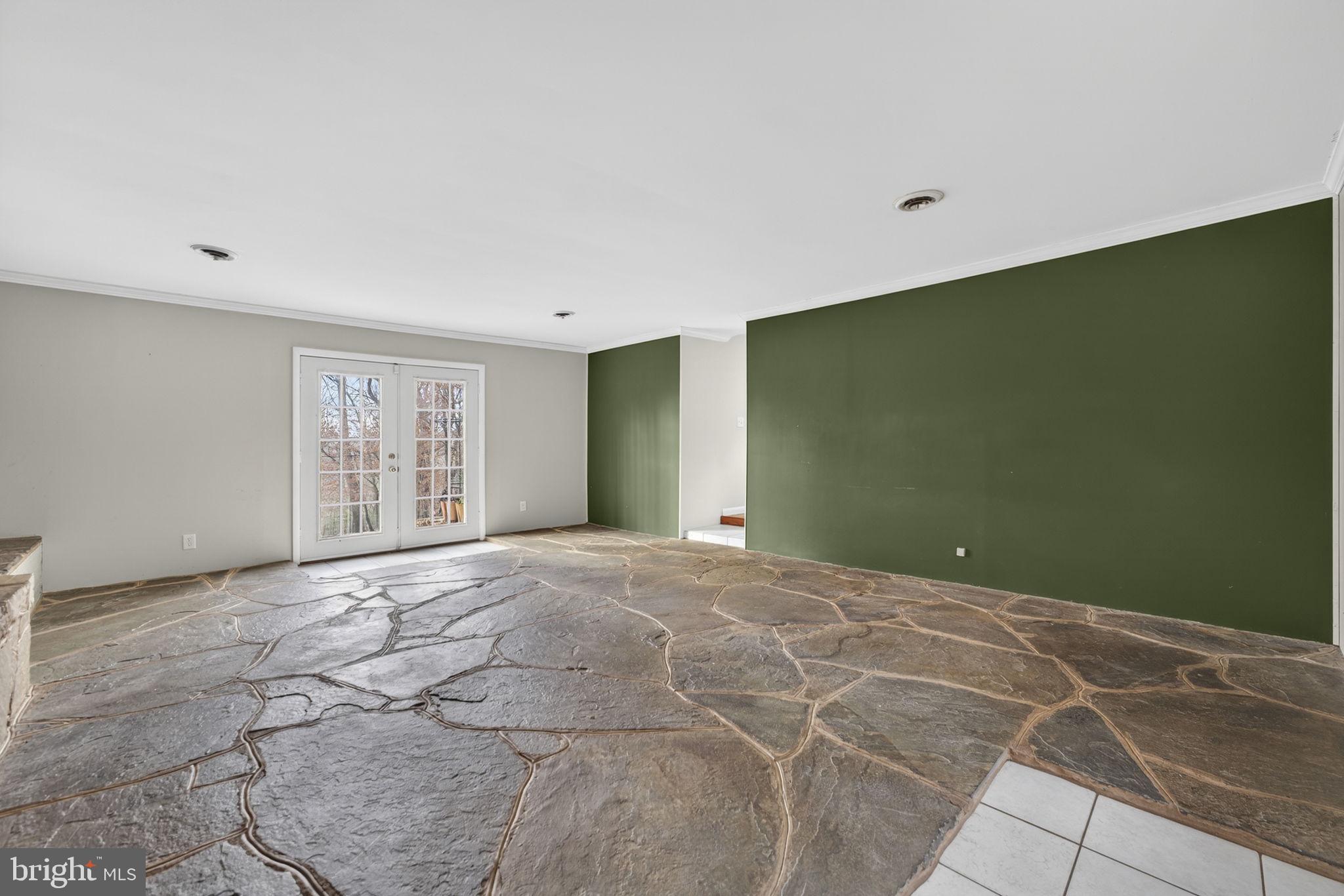 BULL RUN MOUNTAIN - Residential