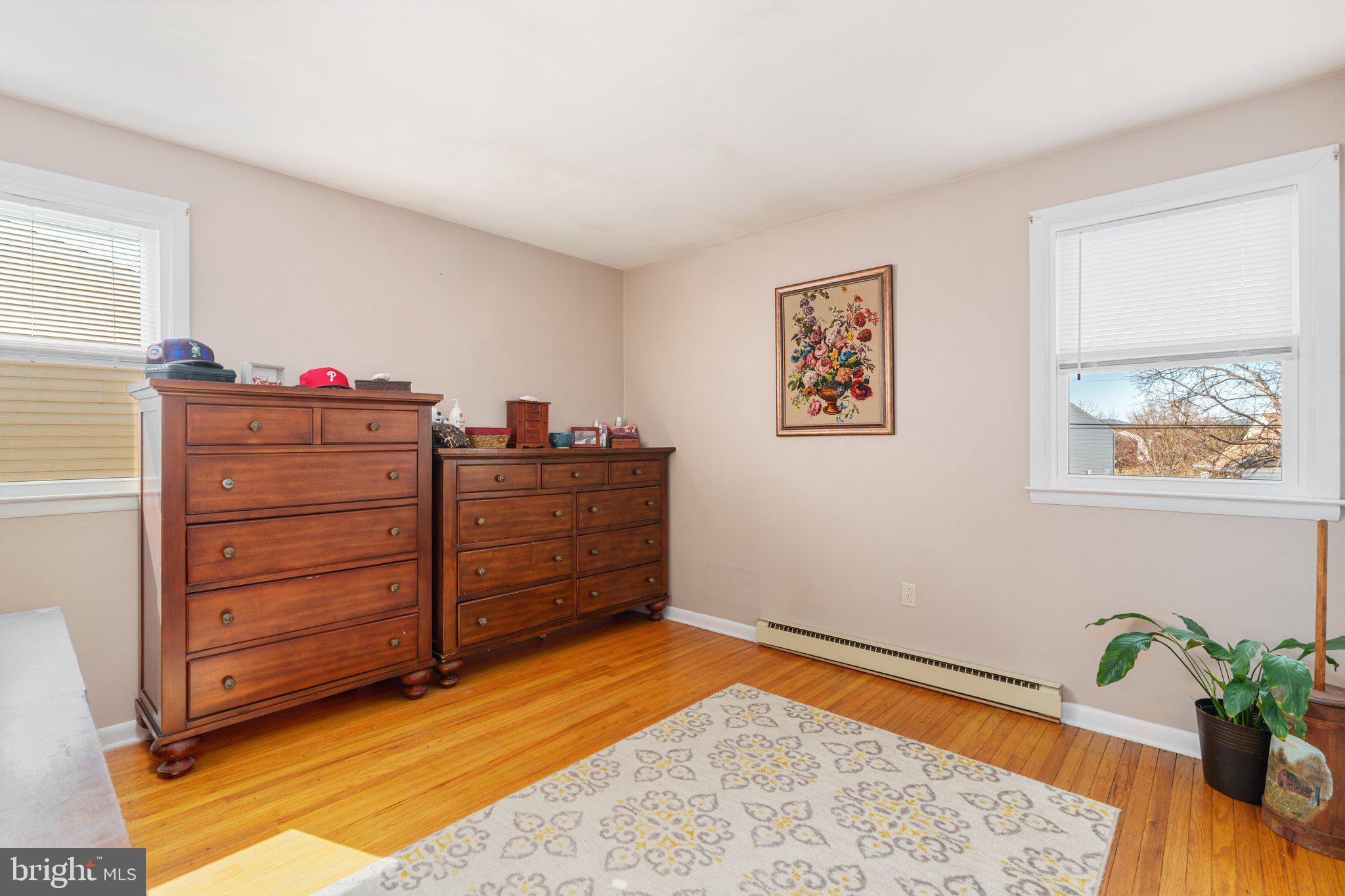 PENNSBURG - Residential