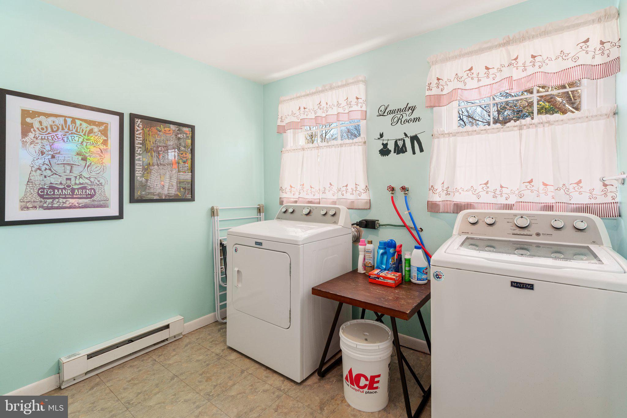 PENNSBURG - Residential