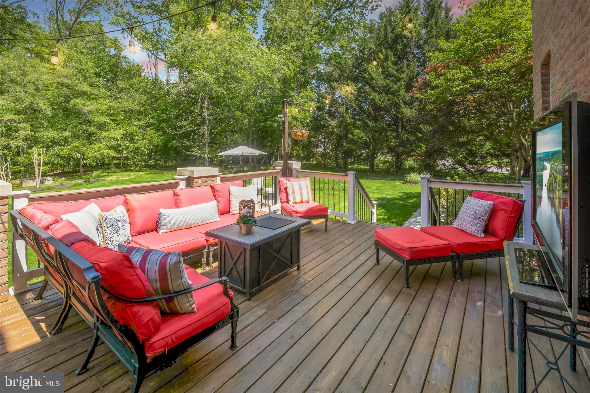 CATTAIL CREEK - Residential