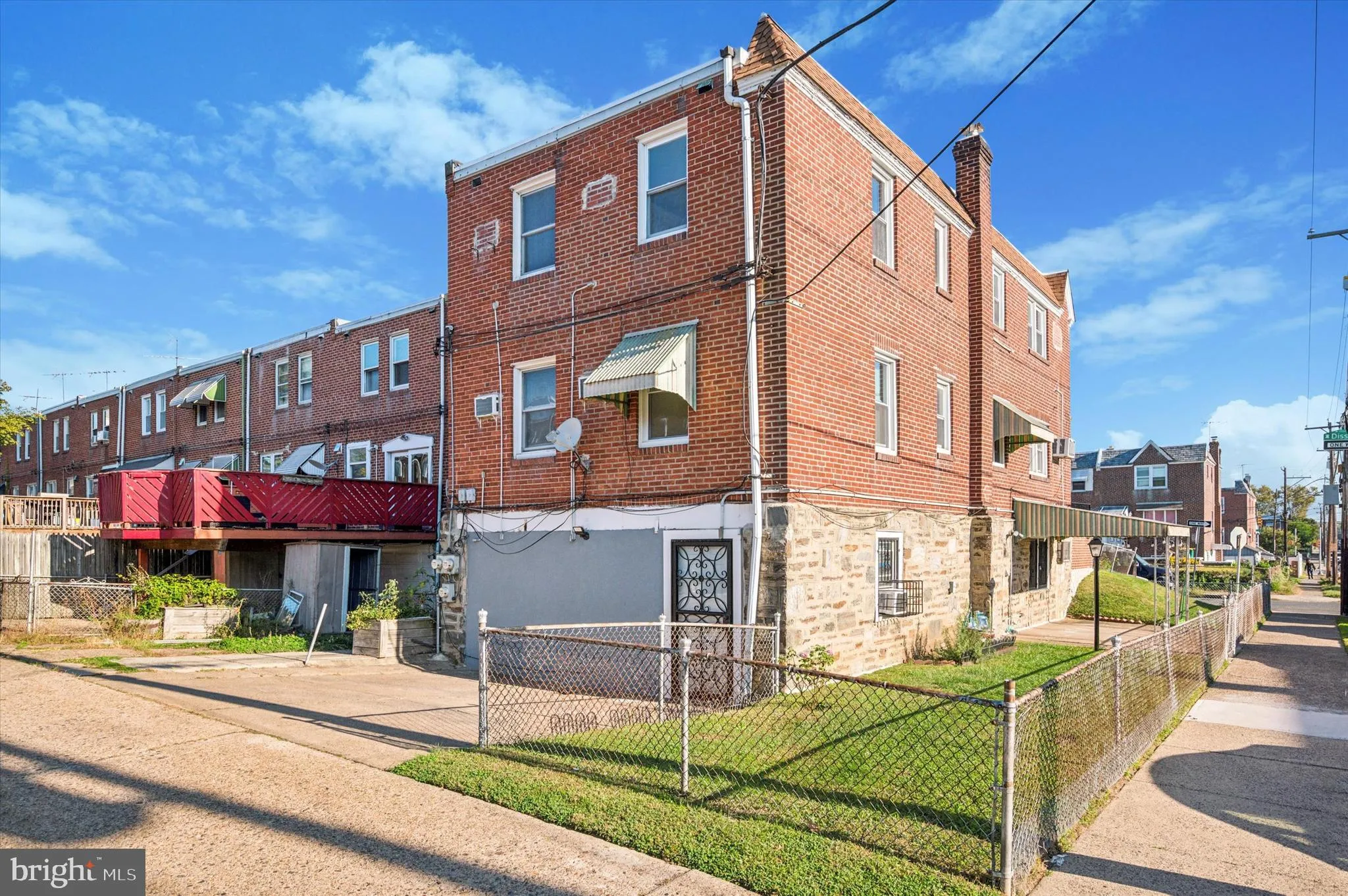 Philadelphia, Pennsylvania 19149, United States, 5 Bedrooms Bedrooms, ,Residential,Contingent,226380