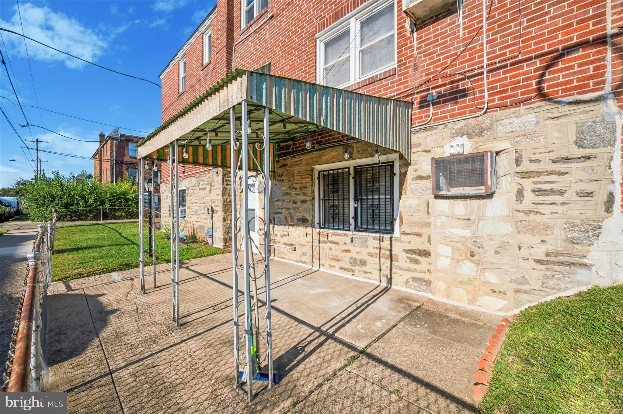 Philadelphia, Pennsylvania 19149, United States, 5 Bedrooms Bedrooms, ,Residential,Contingent,226380