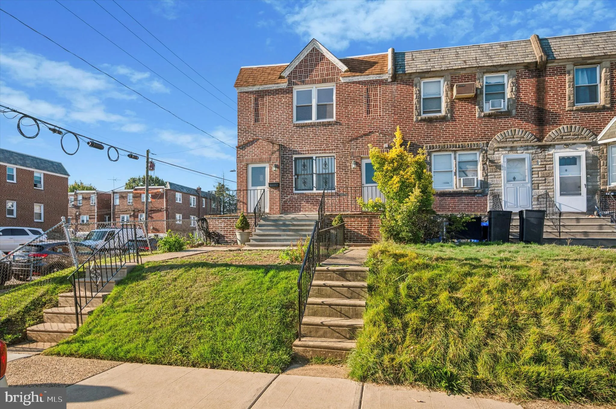 Philadelphia, Pennsylvania 19149, United States, 5 Bedrooms Bedrooms, ,Residential,Contingent,226380