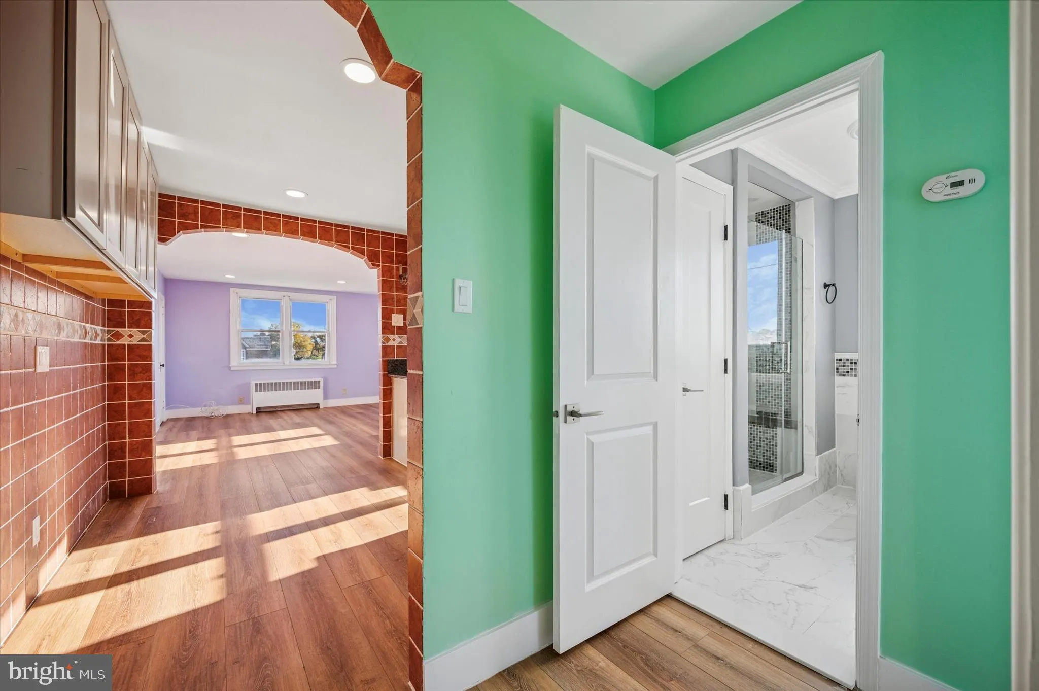 Philadelphia, Pennsylvania 19149, United States, 5 Bedrooms Bedrooms, ,Residential,Contingent,226380