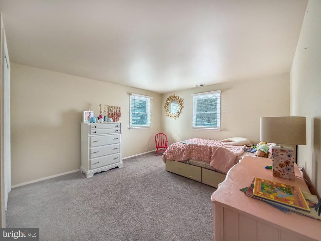 CASEY GDNS - Residential