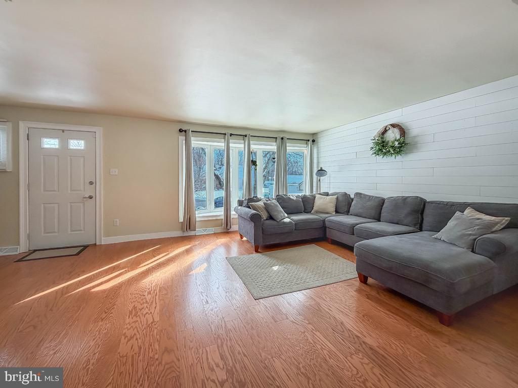 Photo of 60 Caledonia Drive, WARMINSTER, PA 18974 (MLS # PABU2112116)