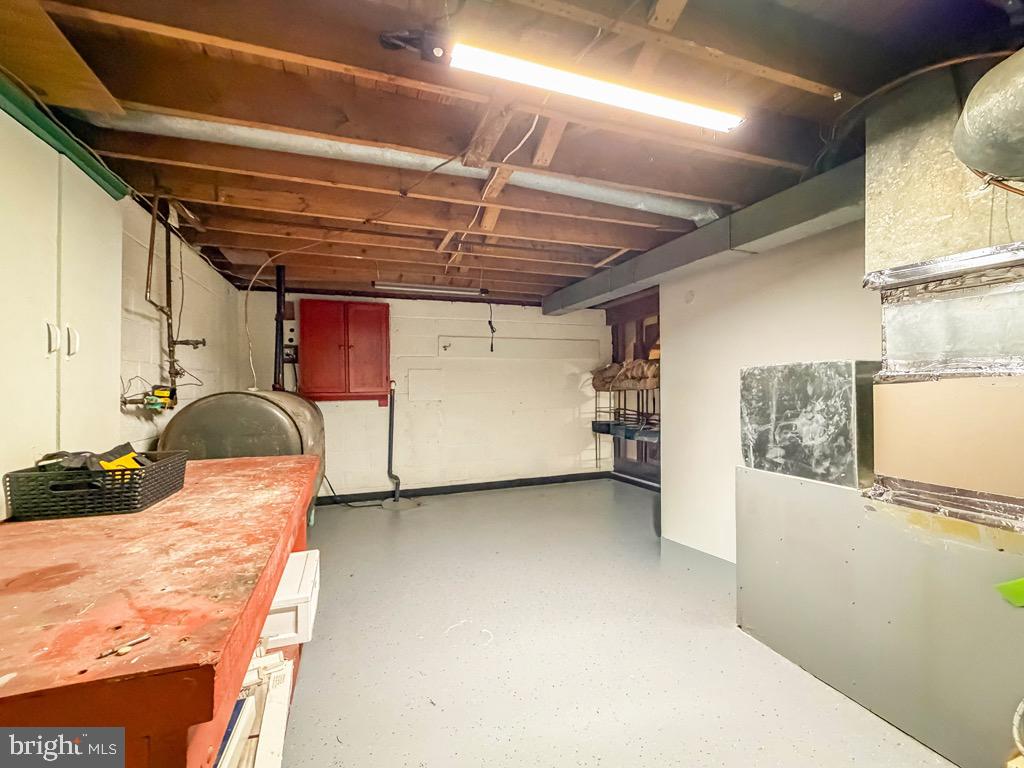 CASEY GDNS - Residential