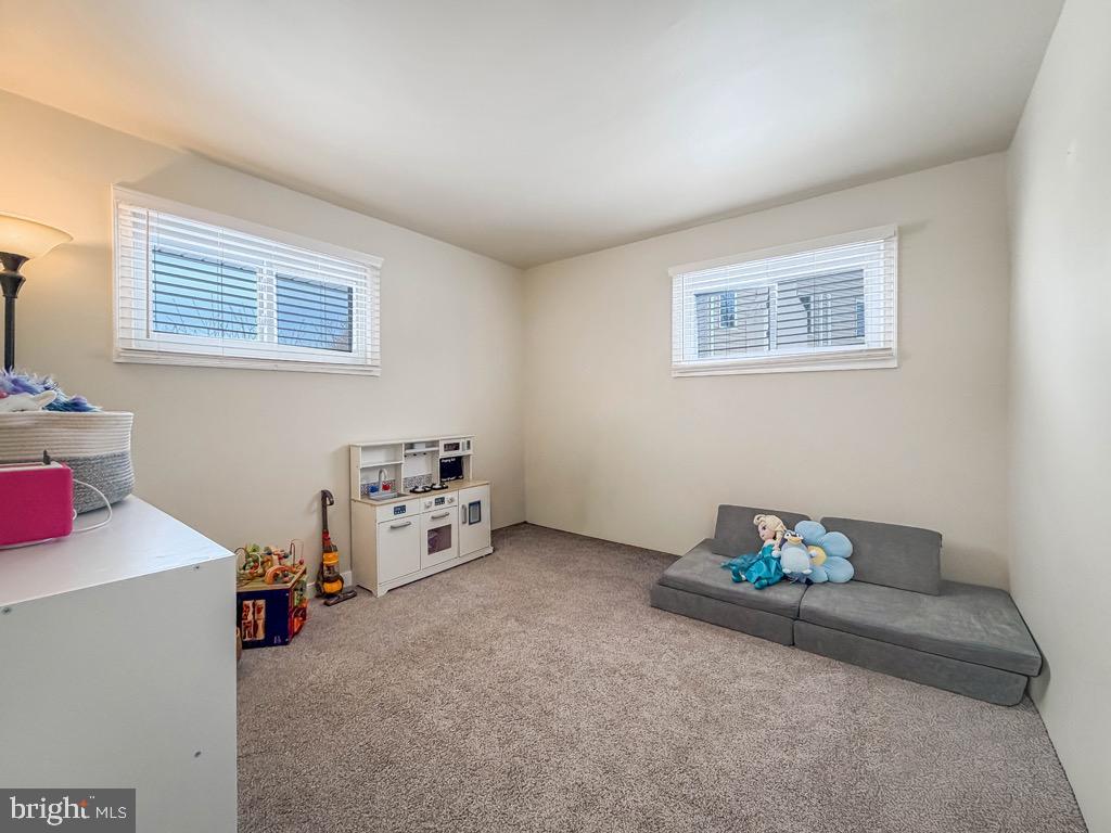 CASEY GDNS - Residential