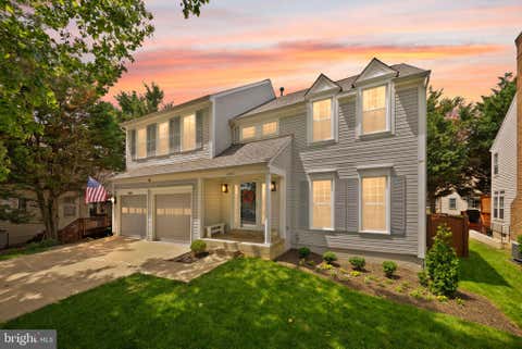 Photo of 14703 Muddy Creek Court, CENTREVILLE, VA 20120 (MLS # VAFX2329394)