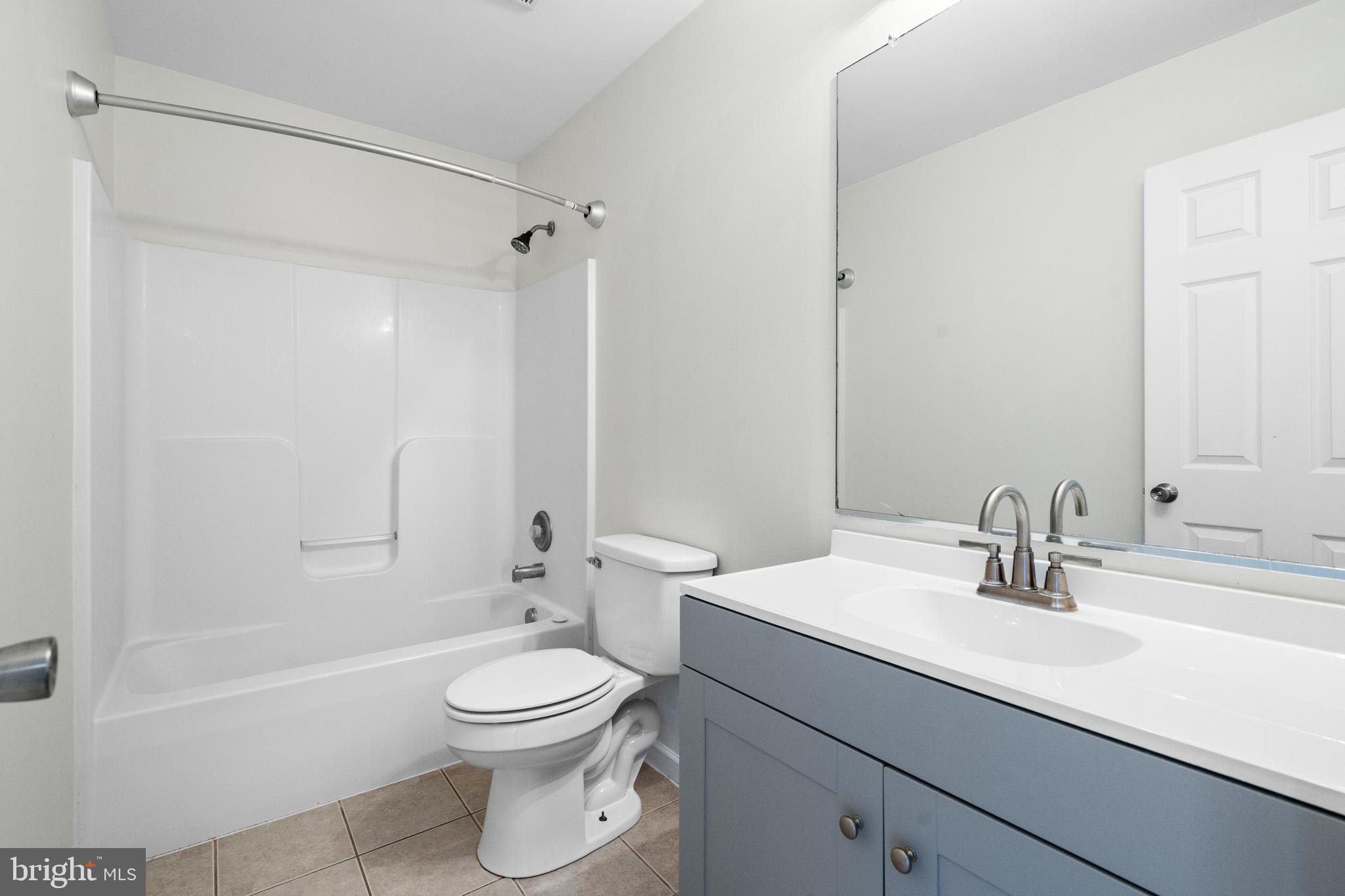 INWOOD VILLAGE - Residential