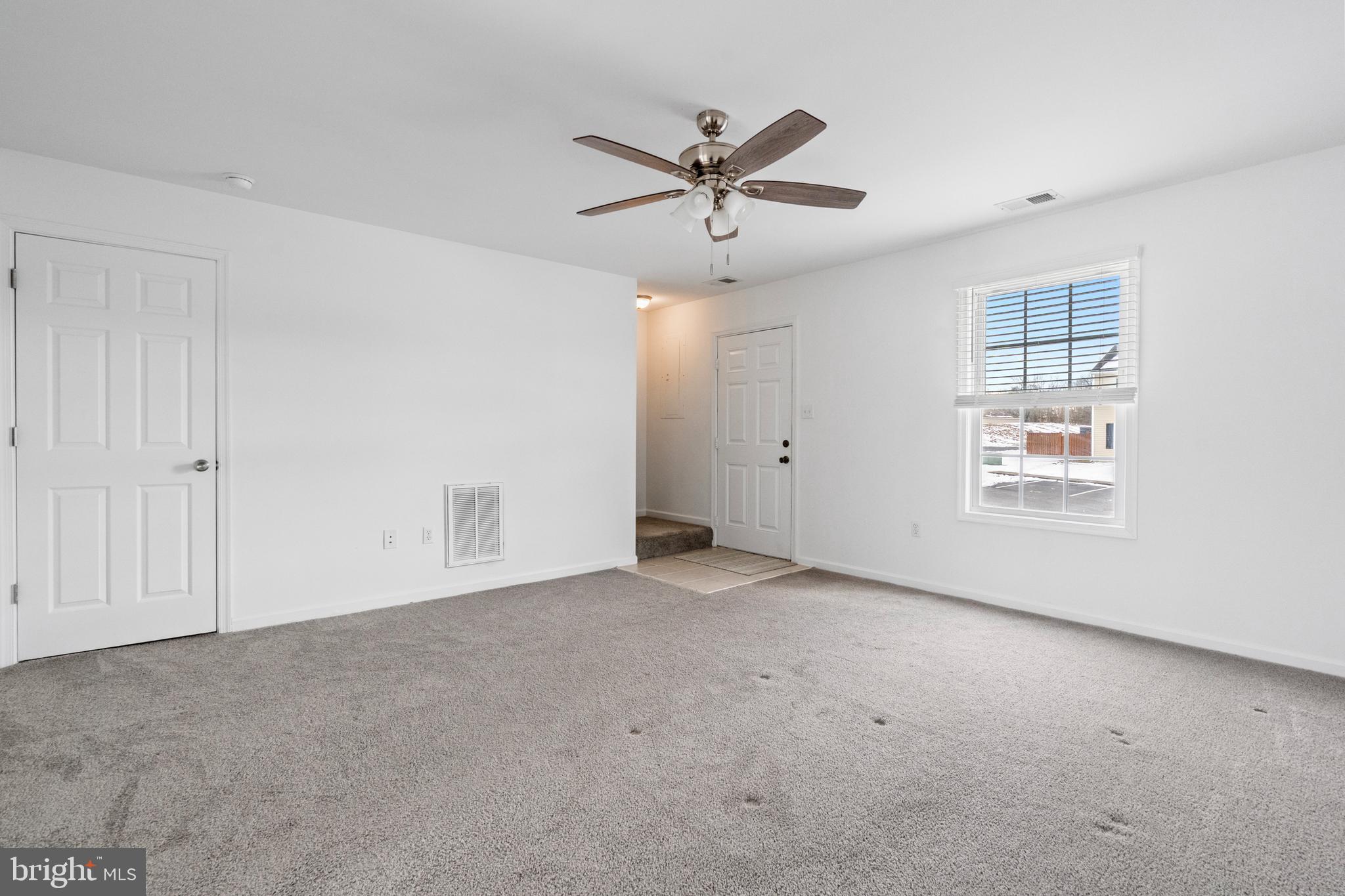 INWOOD VILLAGE - Residential