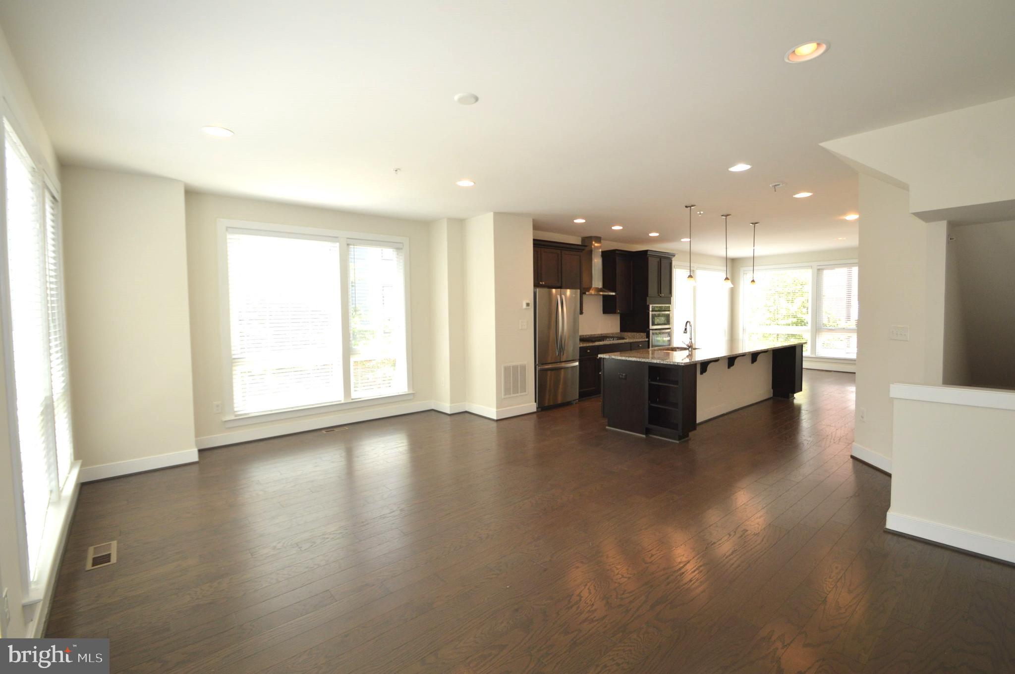 CAMERON PARK - Residential Lease