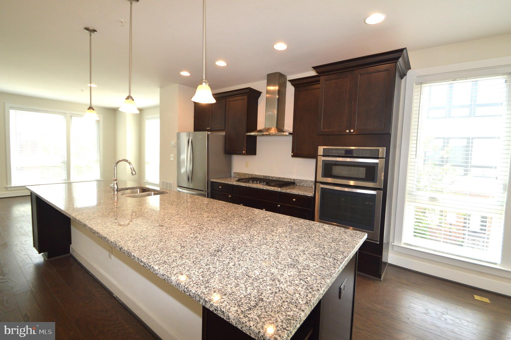 CAMERON PARK - Residential Lease