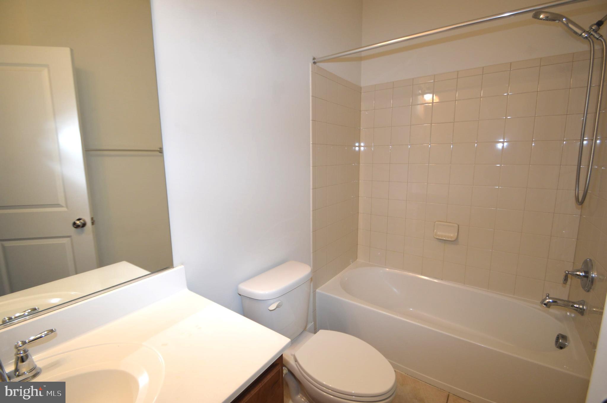 CAMERON PARK - Residential Lease