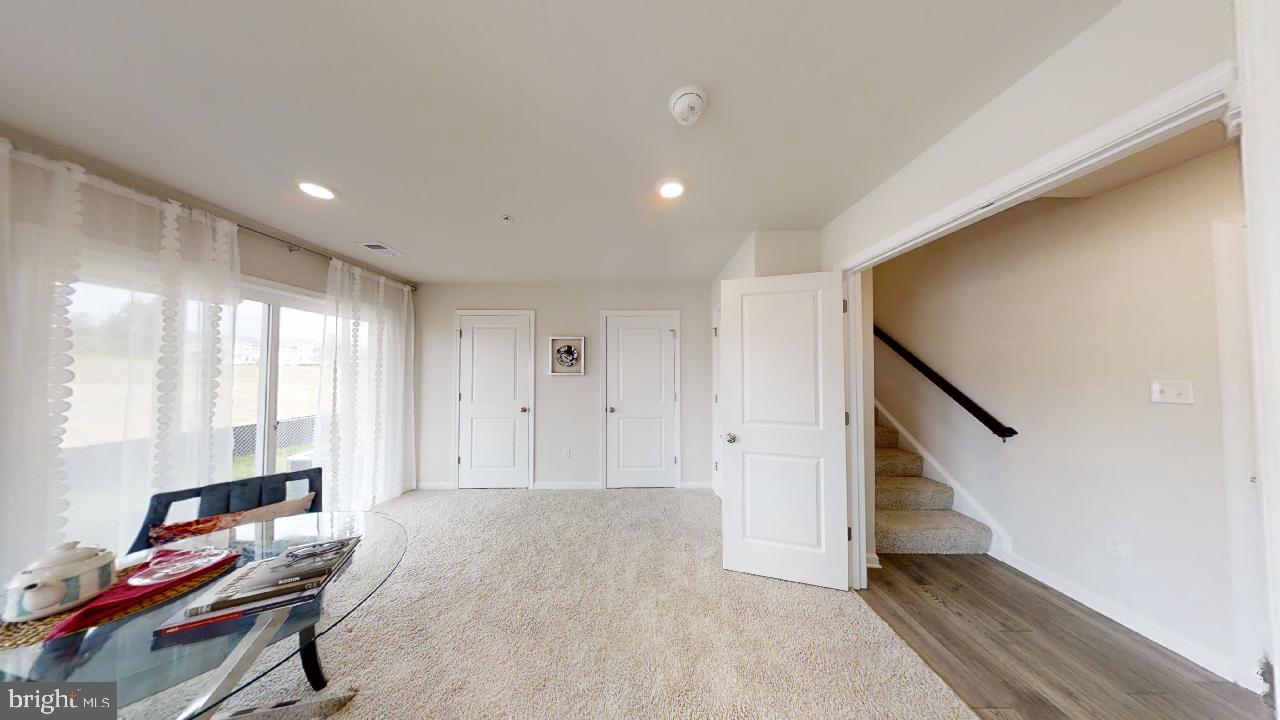 WOODMORE OVERLOOK - Residential