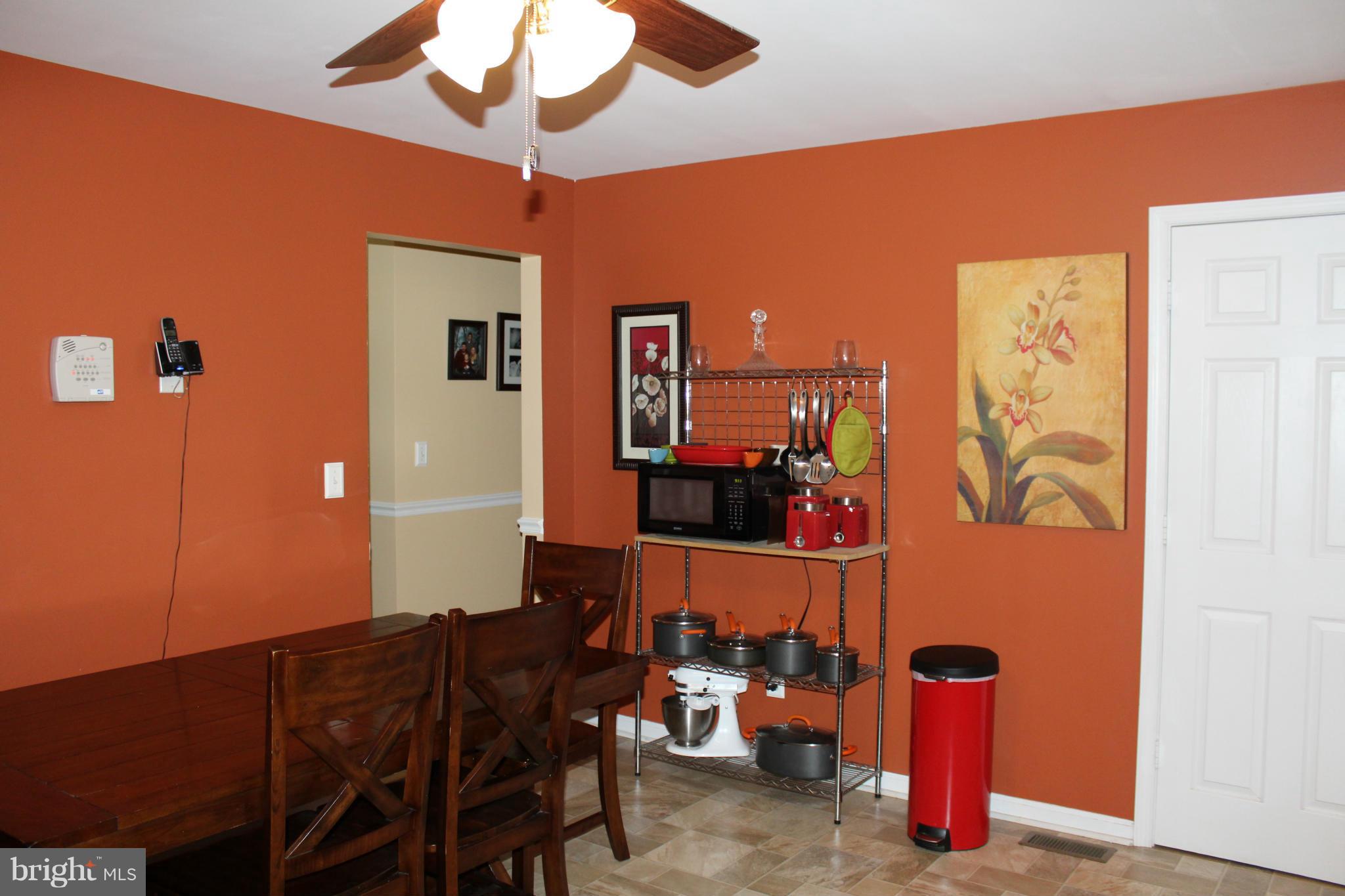 DEVONNE WOODS - Residential Lease