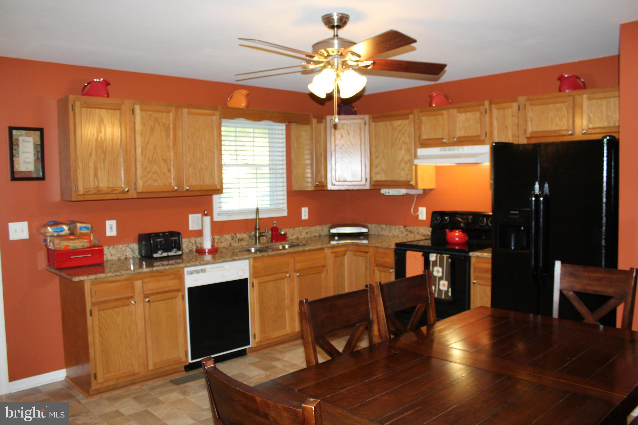 DEVONNE WOODS - Residential Lease