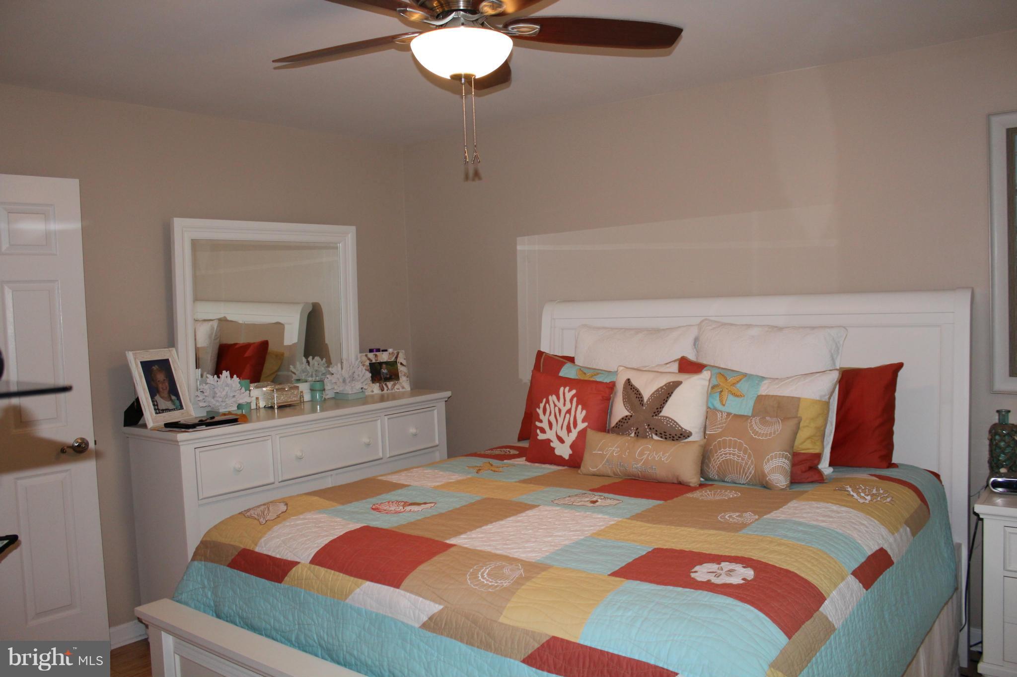 DEVONNE WOODS - Residential Lease