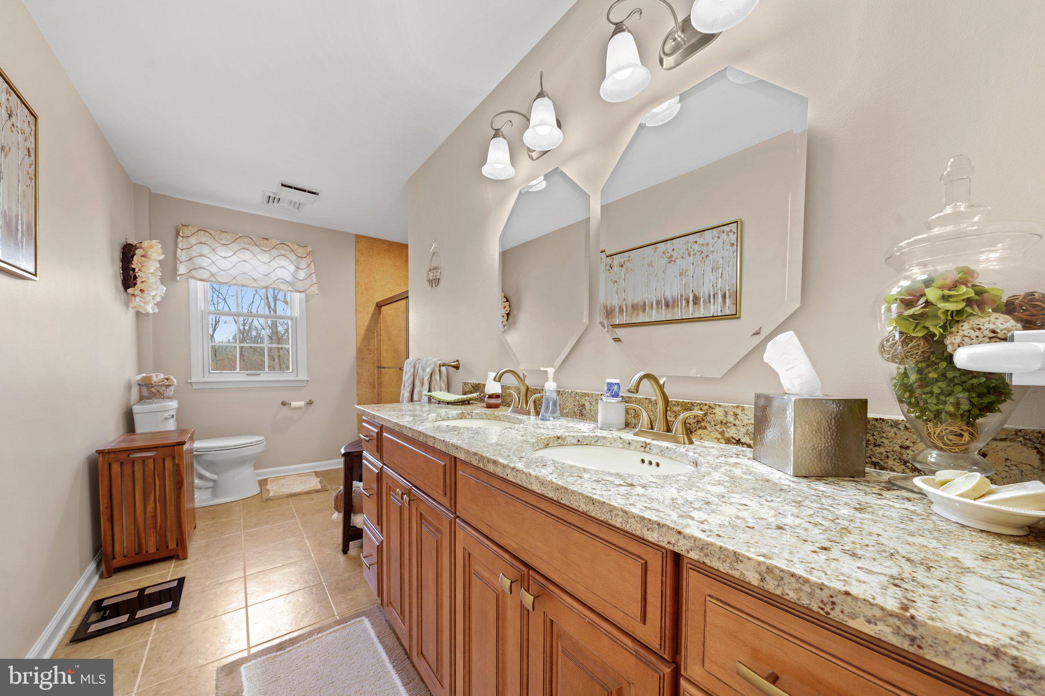 DILWORTHTOWN OAKS - Residential