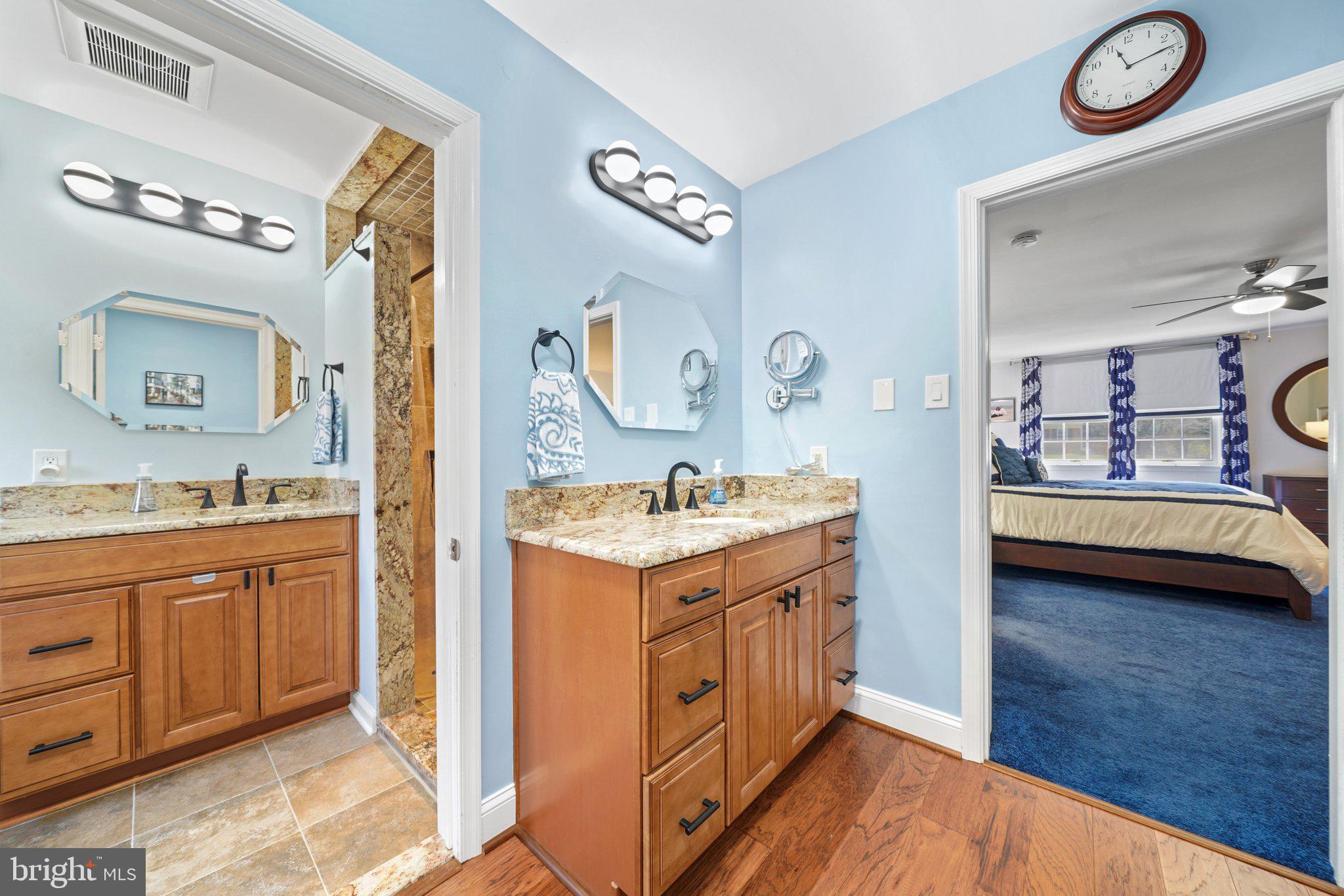 DILWORTHTOWN OAKS - Residential