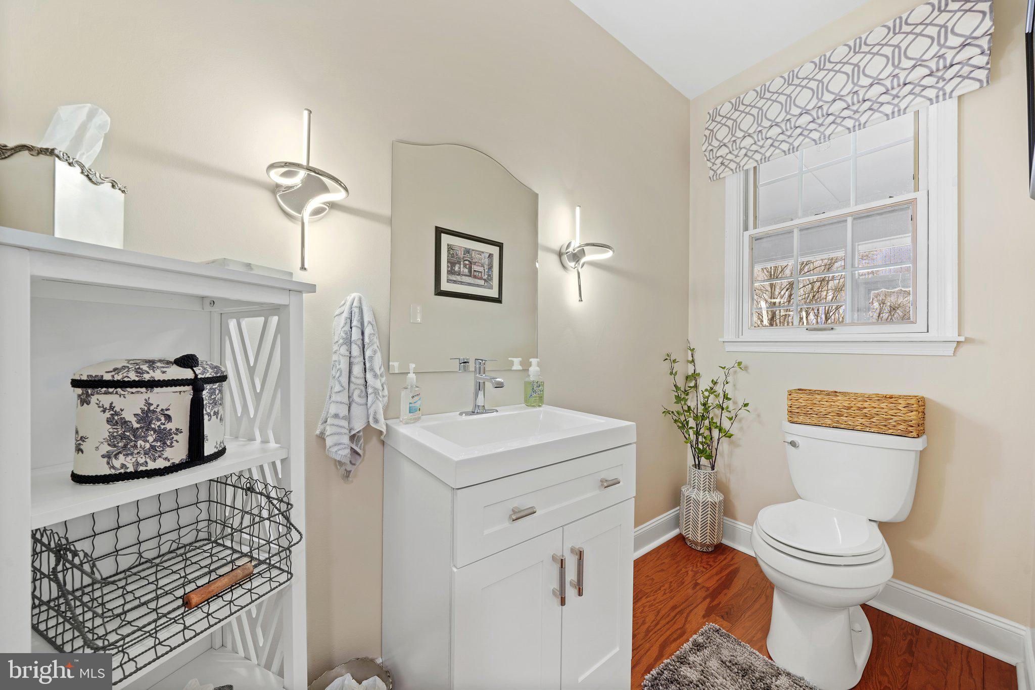 DILWORTHTOWN OAKS - Residential