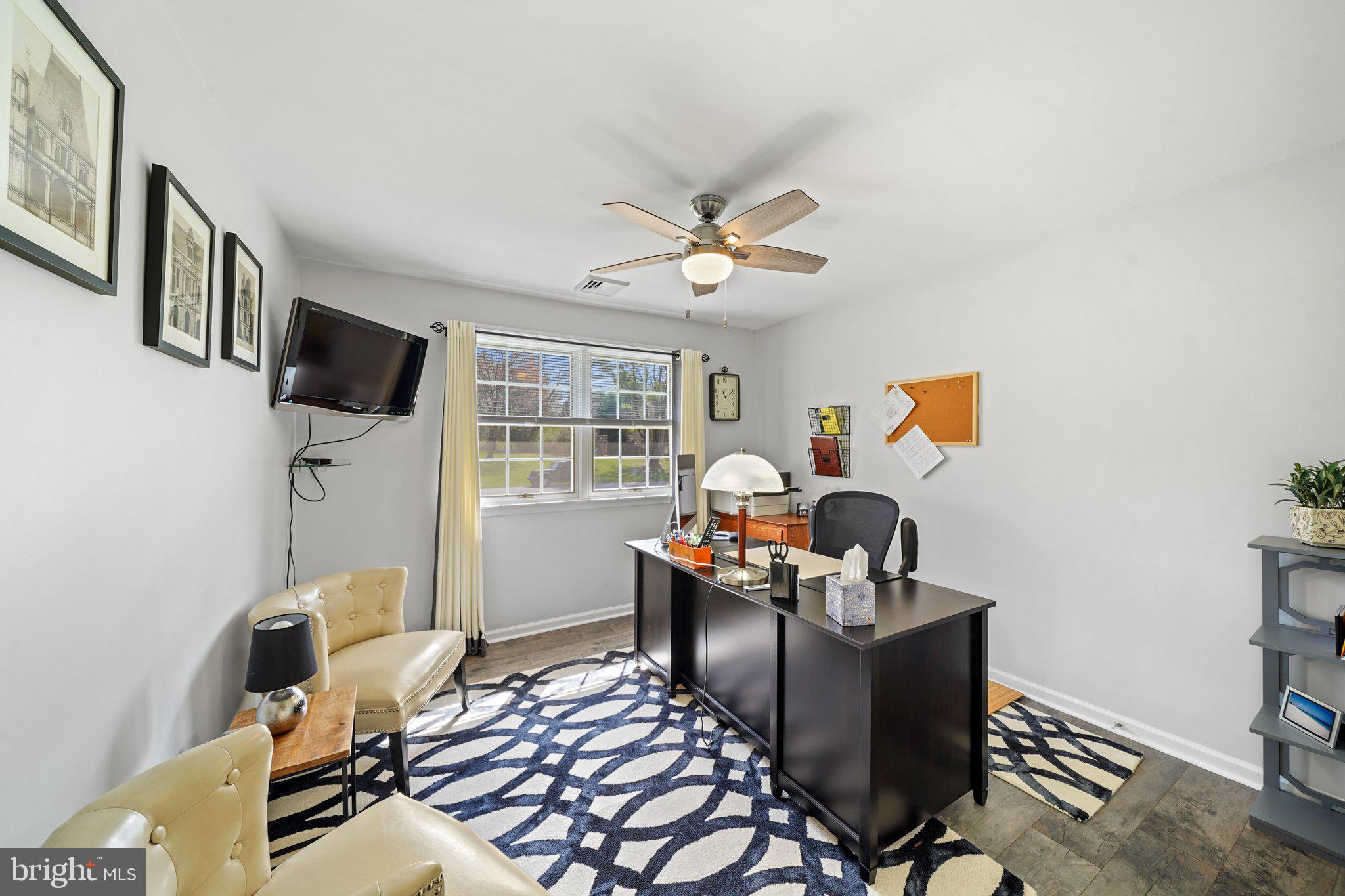 DILWORTHTOWN OAKS - Residential