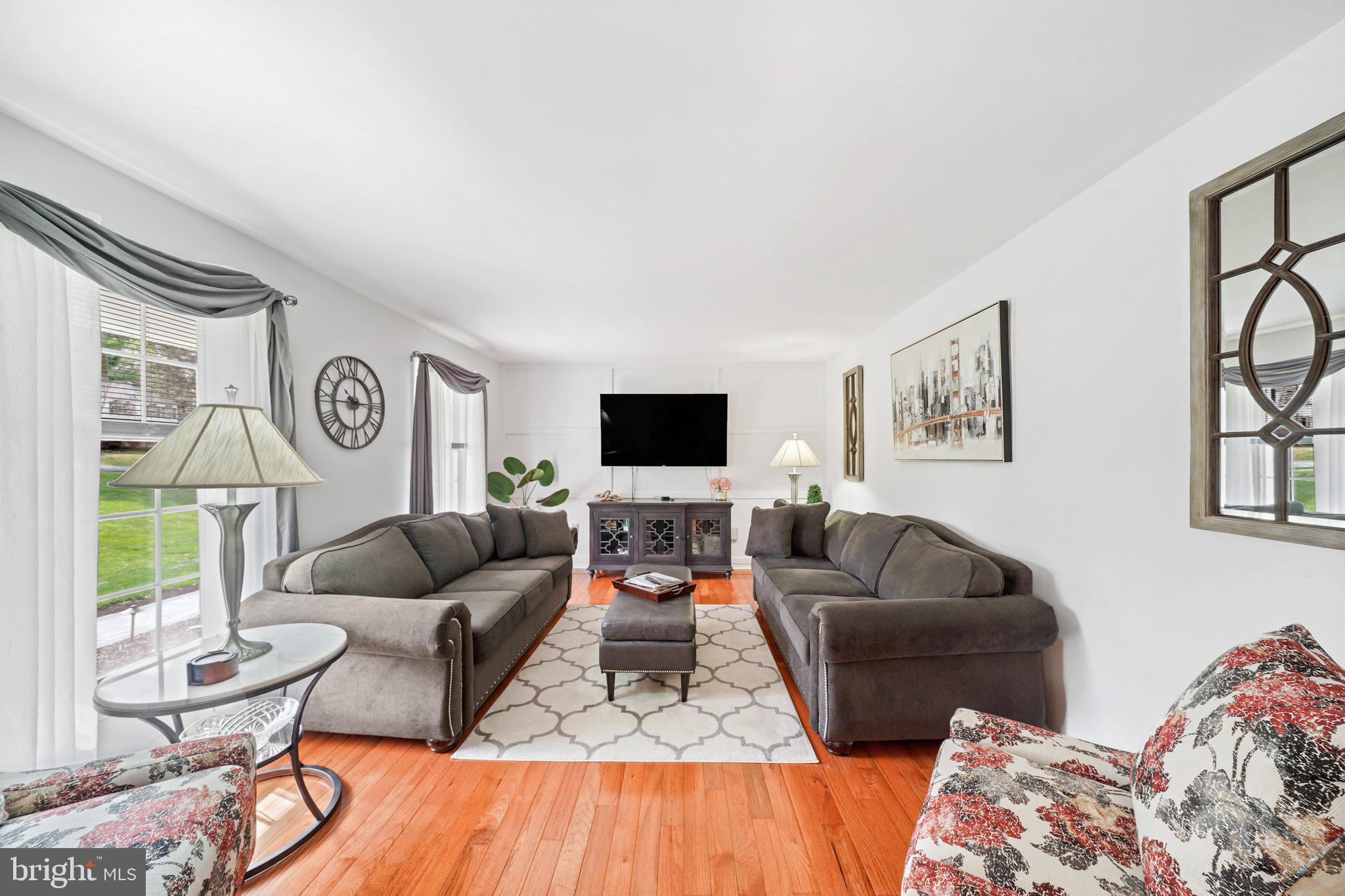 DILWORTHTOWN OAKS - Residential