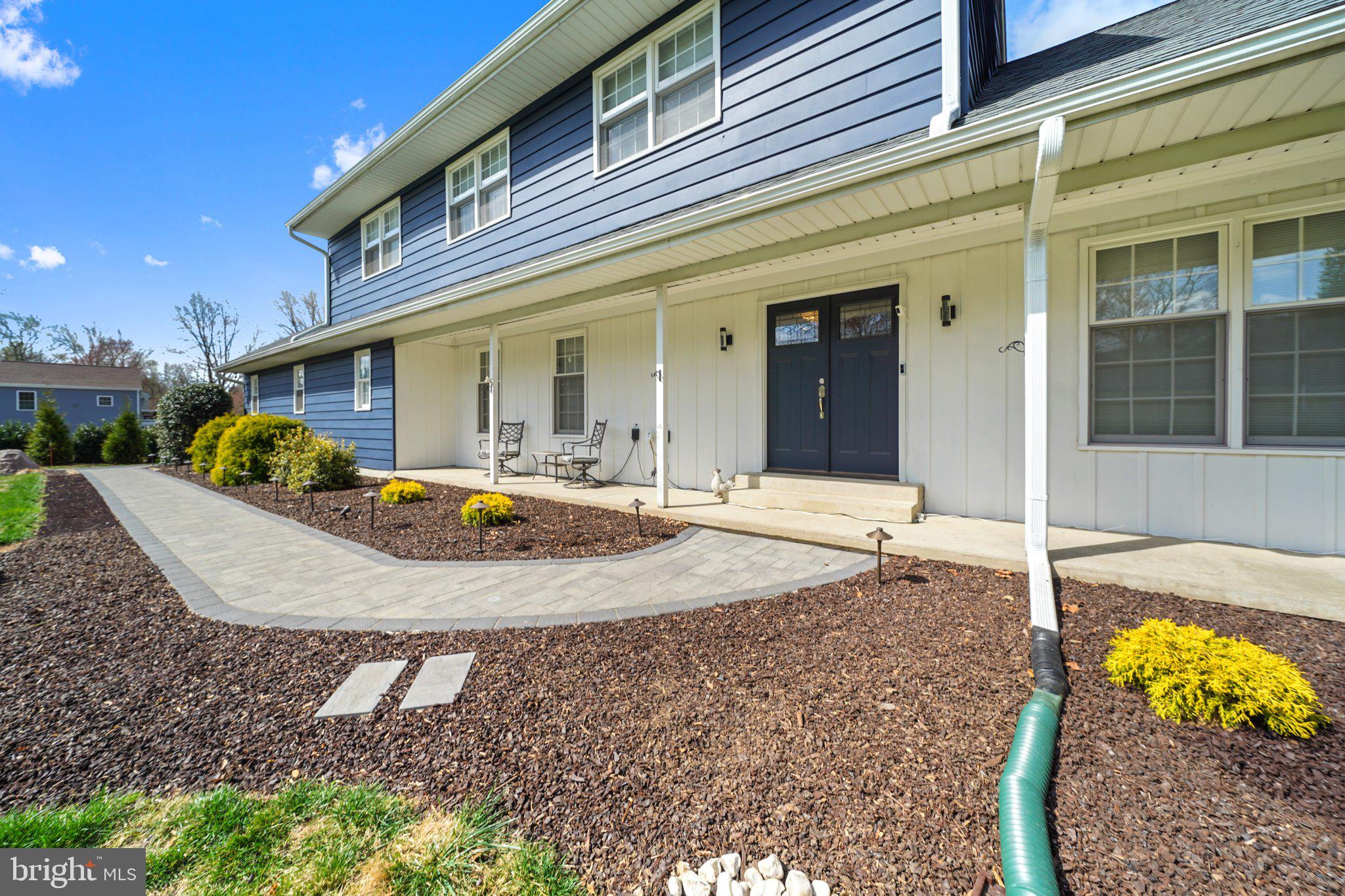 DILWORTHTOWN OAKS - Residential