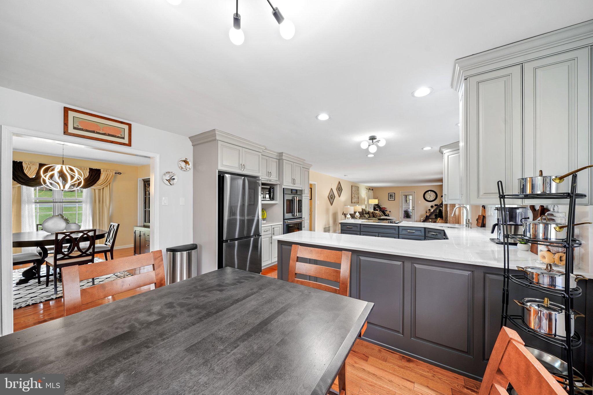 DILWORTHTOWN OAKS - Residential