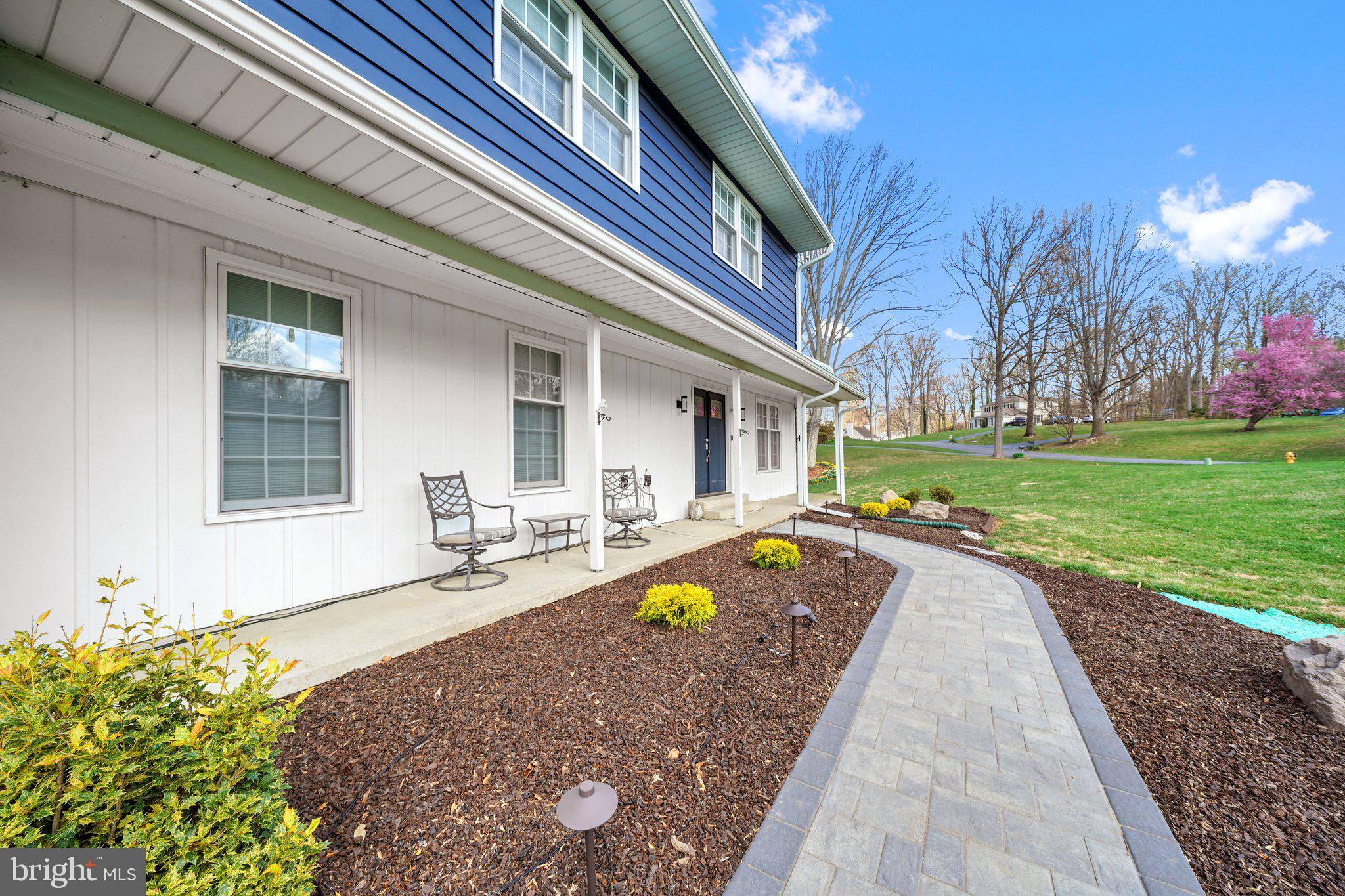 DILWORTHTOWN OAKS - Residential