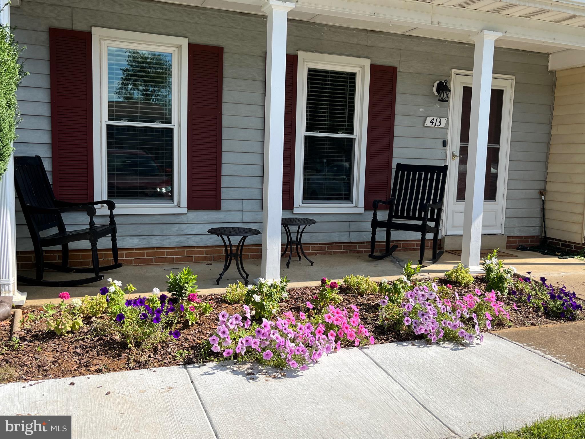 BEAR WALLOW KNOLLS - Residential Lease