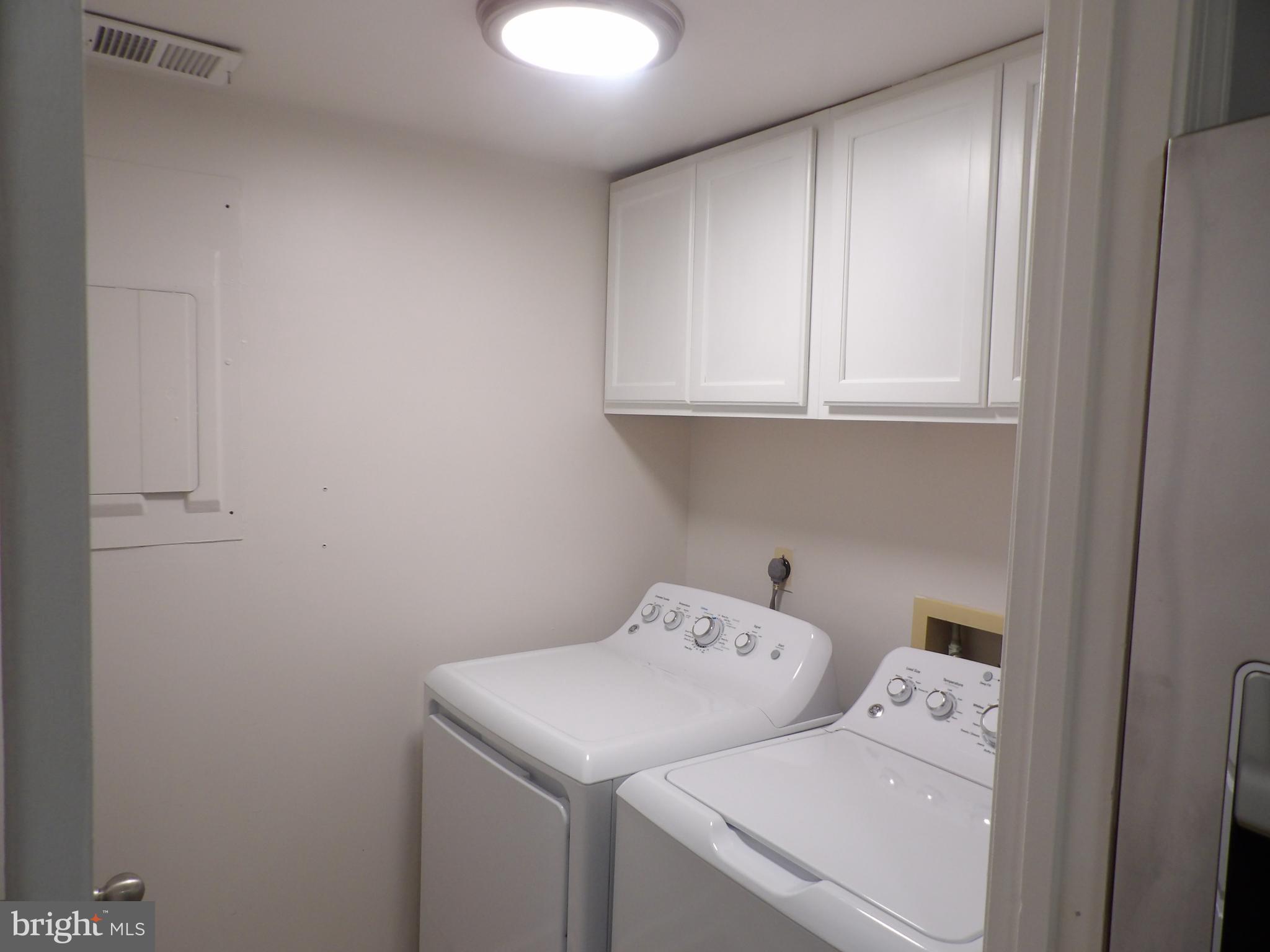 BEAR WALLOW KNOLLS - Residential Lease