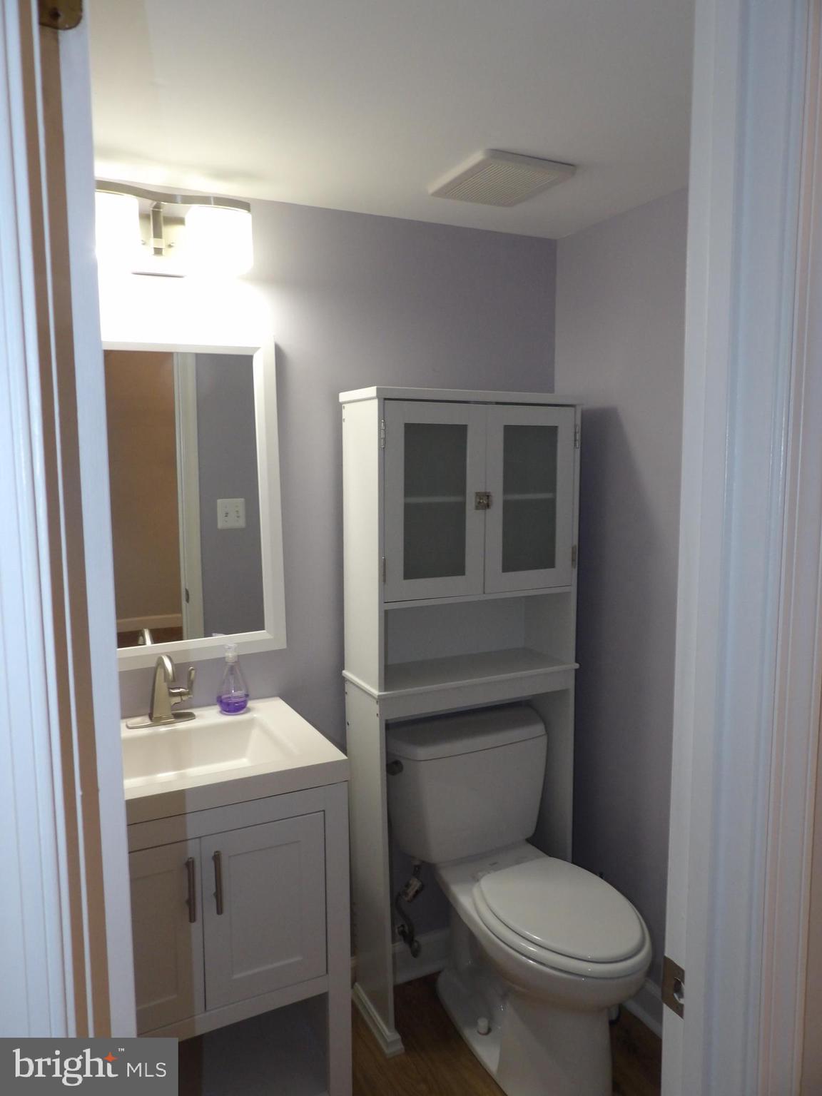 BEAR WALLOW KNOLLS - Residential Lease