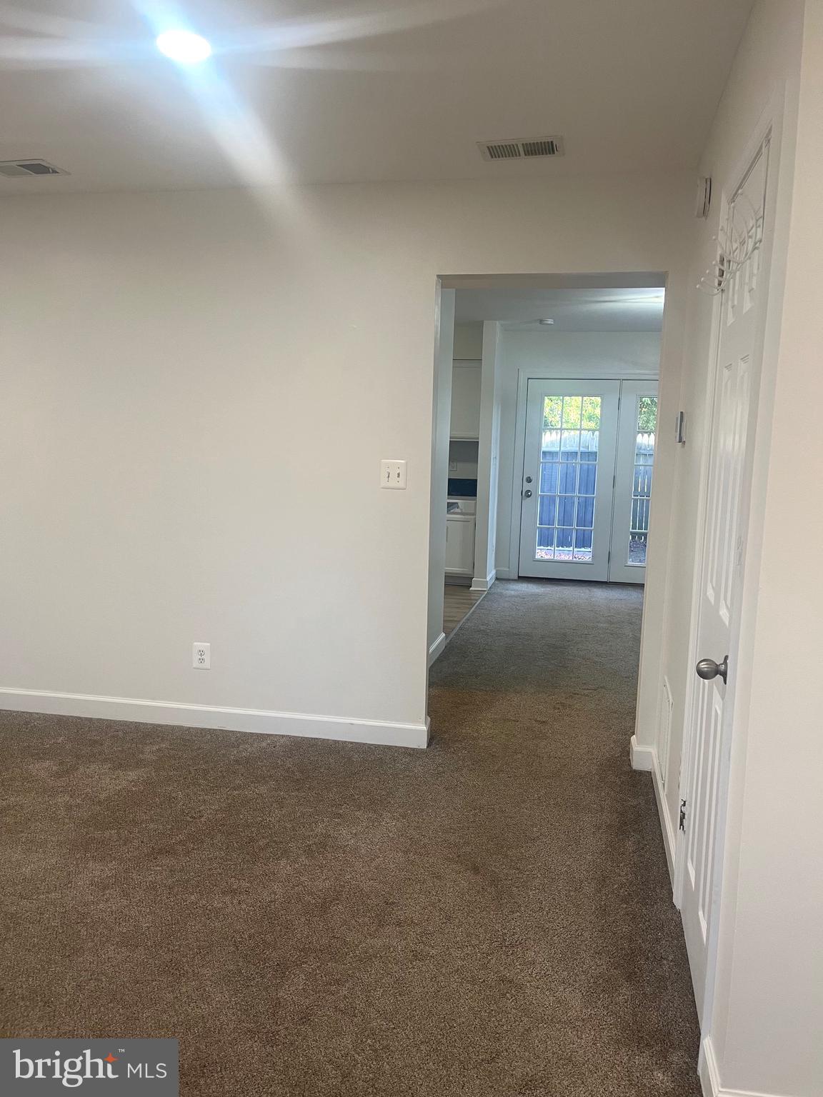 BEAR WALLOW KNOLLS - Residential Lease