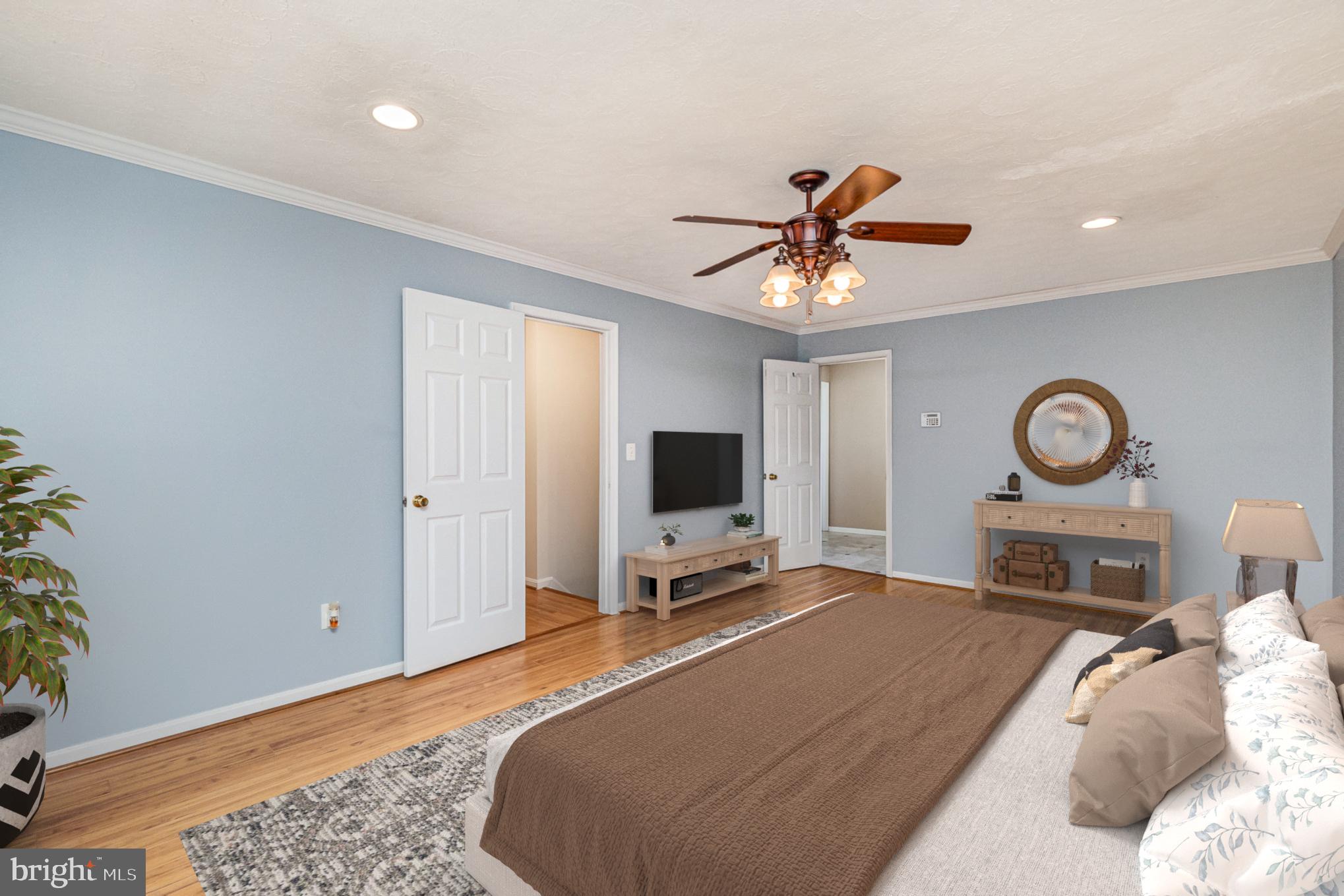 HUNTERS RUN - Residential