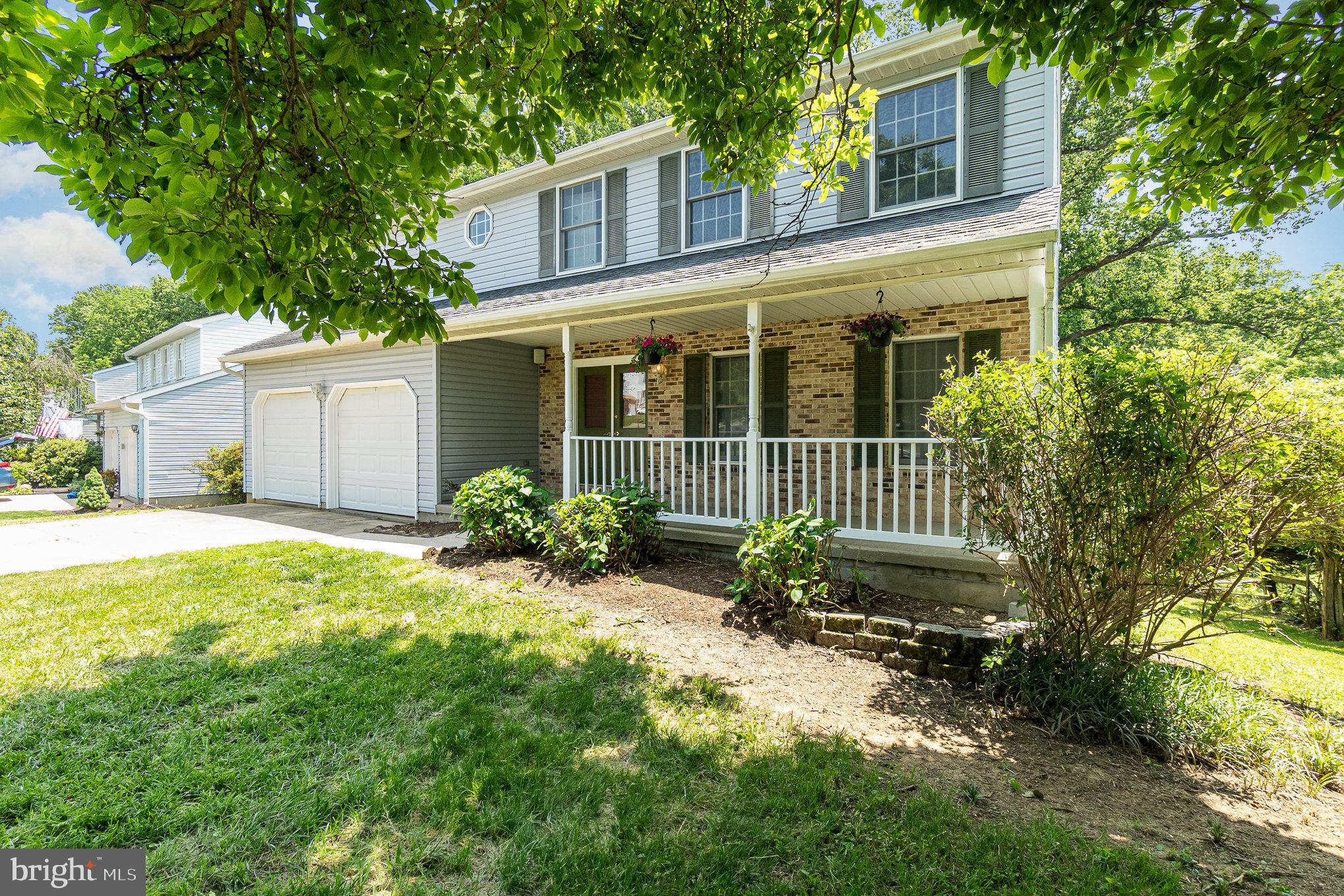 HUNTERS RUN - Residential