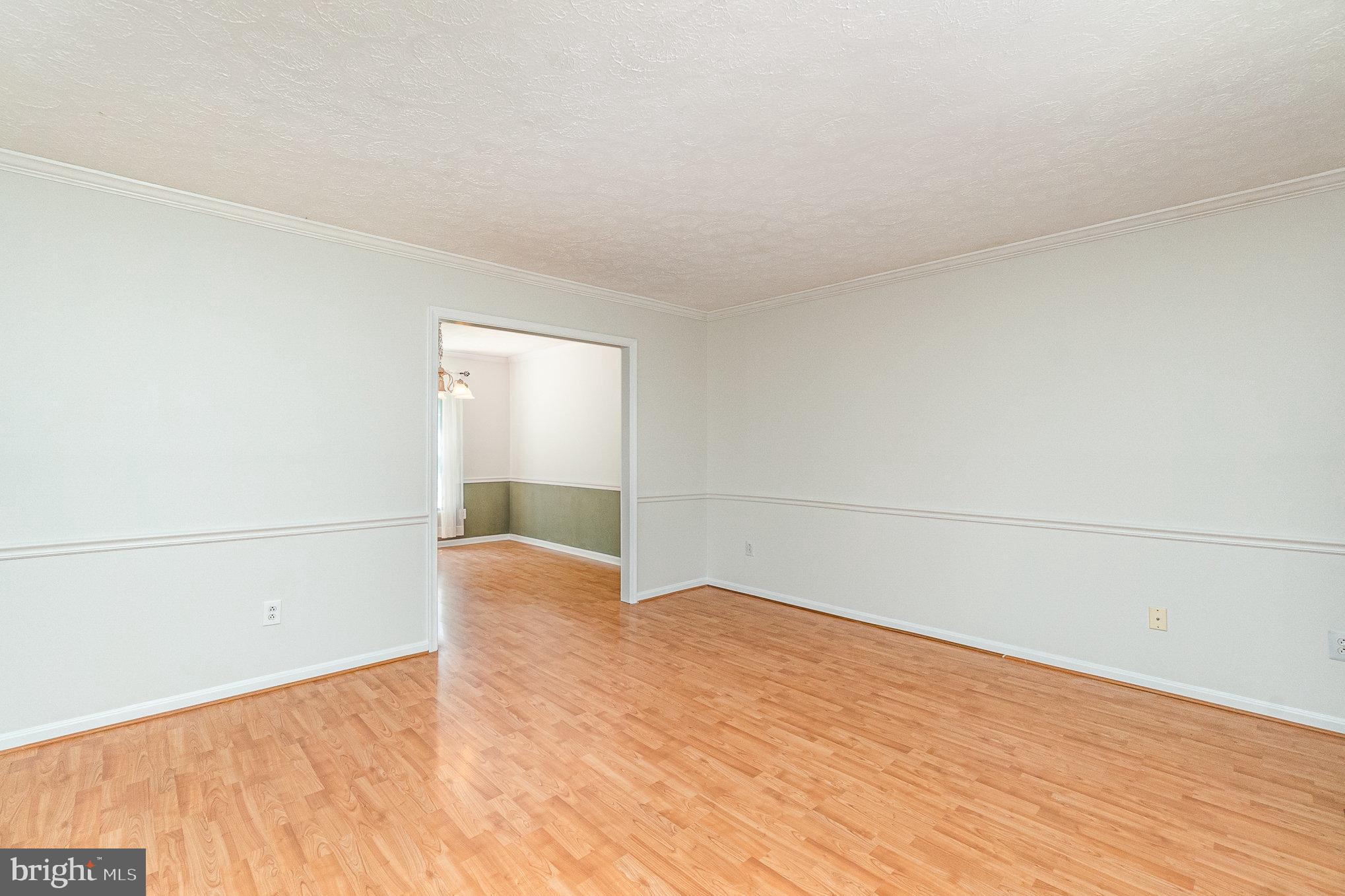 HUNTERS RUN - Residential