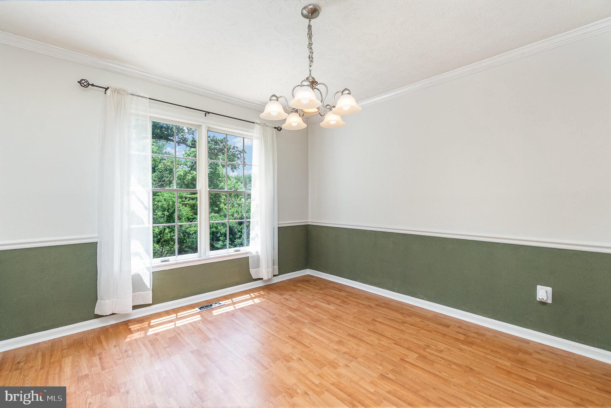 HUNTERS RUN - Residential