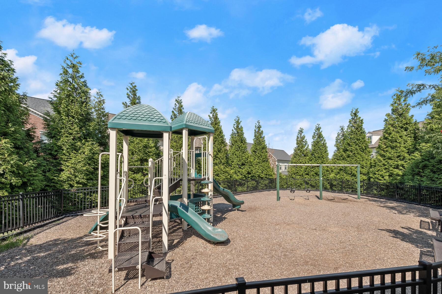 MAPLE LAWN - Residential