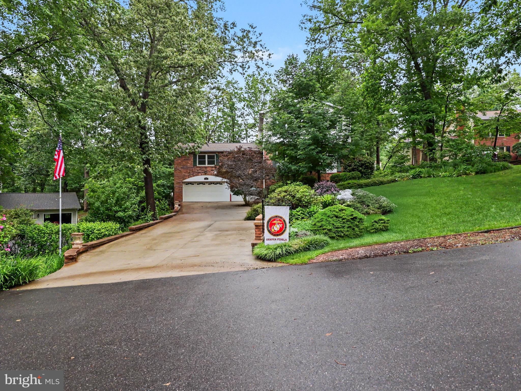 213 MAST COVE