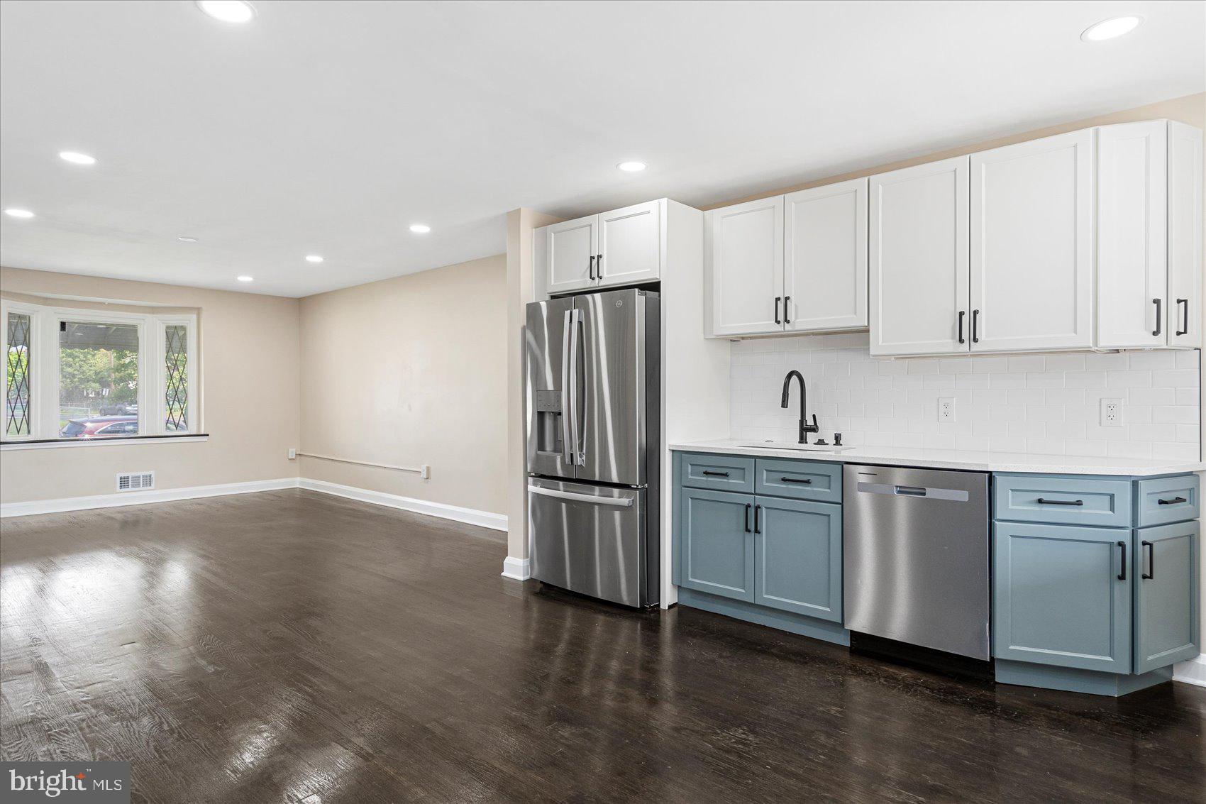 WEST INVERNESS - Residential